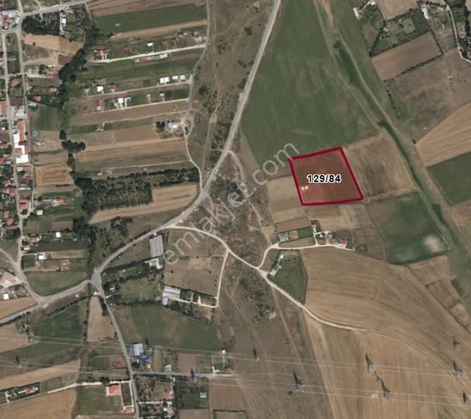 Çatalca İzzettinde 1.841 M² Kupon Tarla