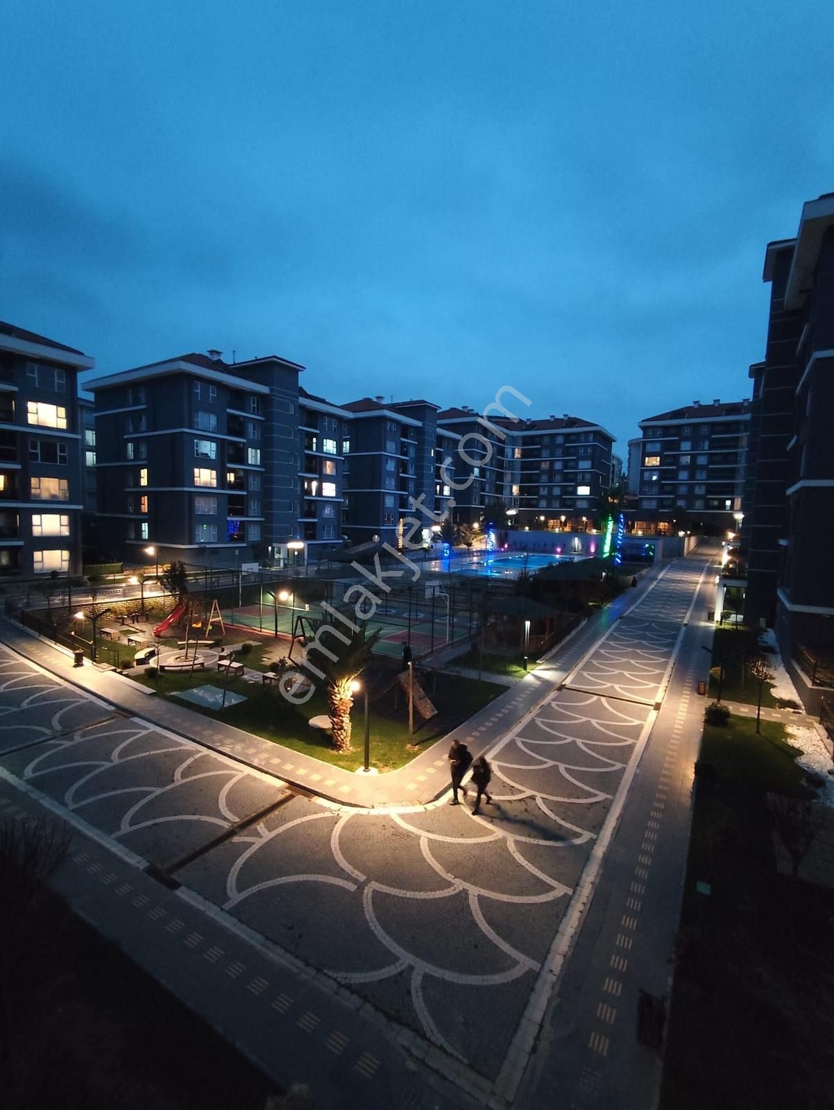 Silivri Atabek Konutlarında Kapalı Mutfak Arakat 2+1 Daire