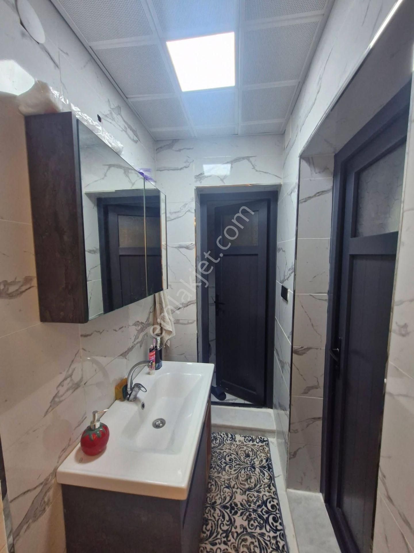 Turgutlu Satılık Yeni Mah 120m2 3+1 Oda Bahçeli Ful Tadilatlı Doğalgazlı Zemin Kat Daire - Görsel 10