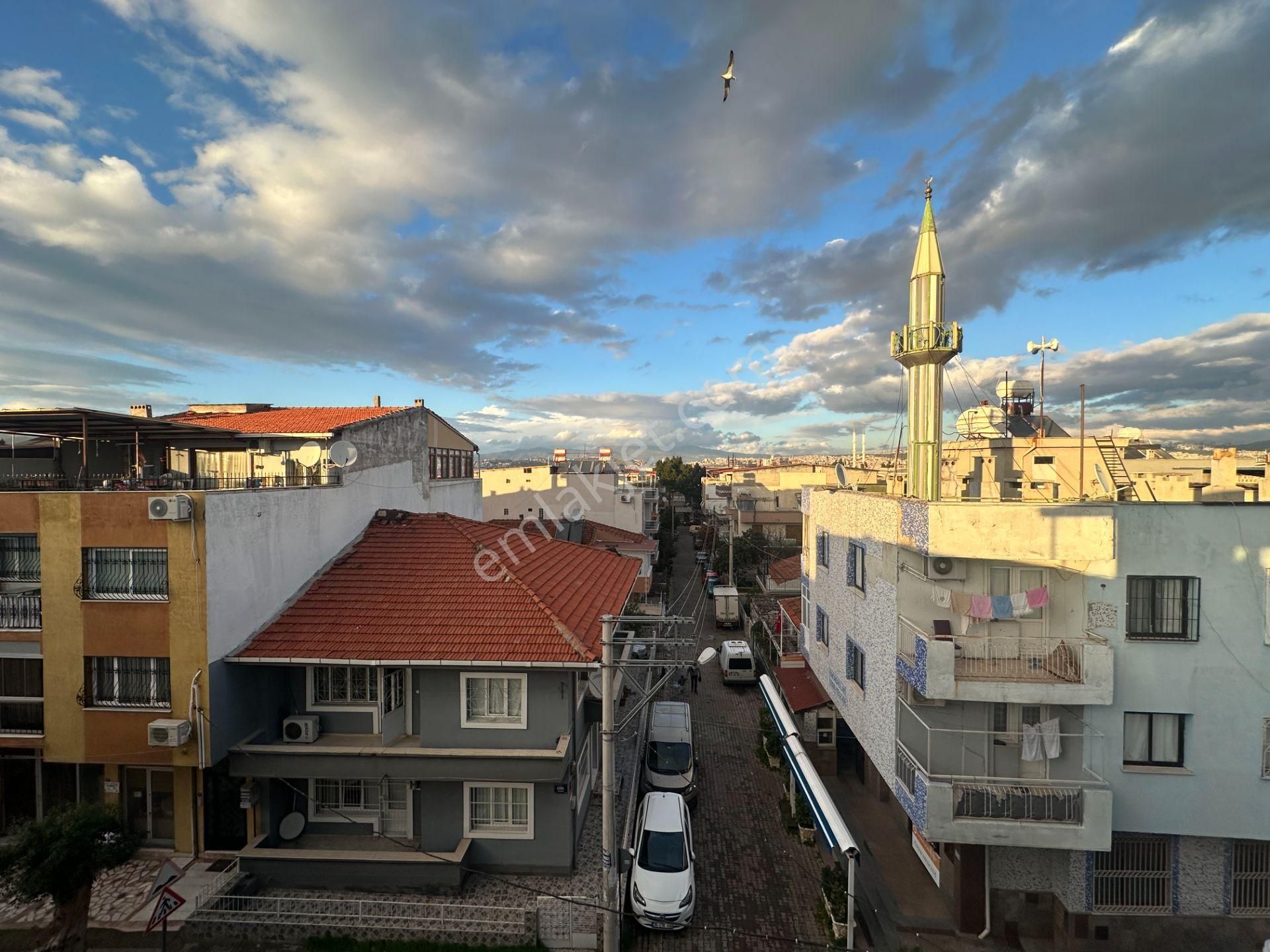 Çalışkan__dan Karabağlar Aydın Mah. Doğalgazlı 3+1 Kiralık Daire - Görsel 5