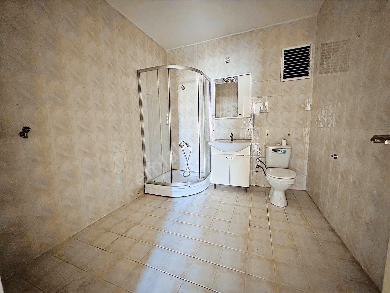 New Form'dan Göçmen Kavşağında 2. Çevre Yolu Üzeri Kiralık 3+1 - Görsel 18