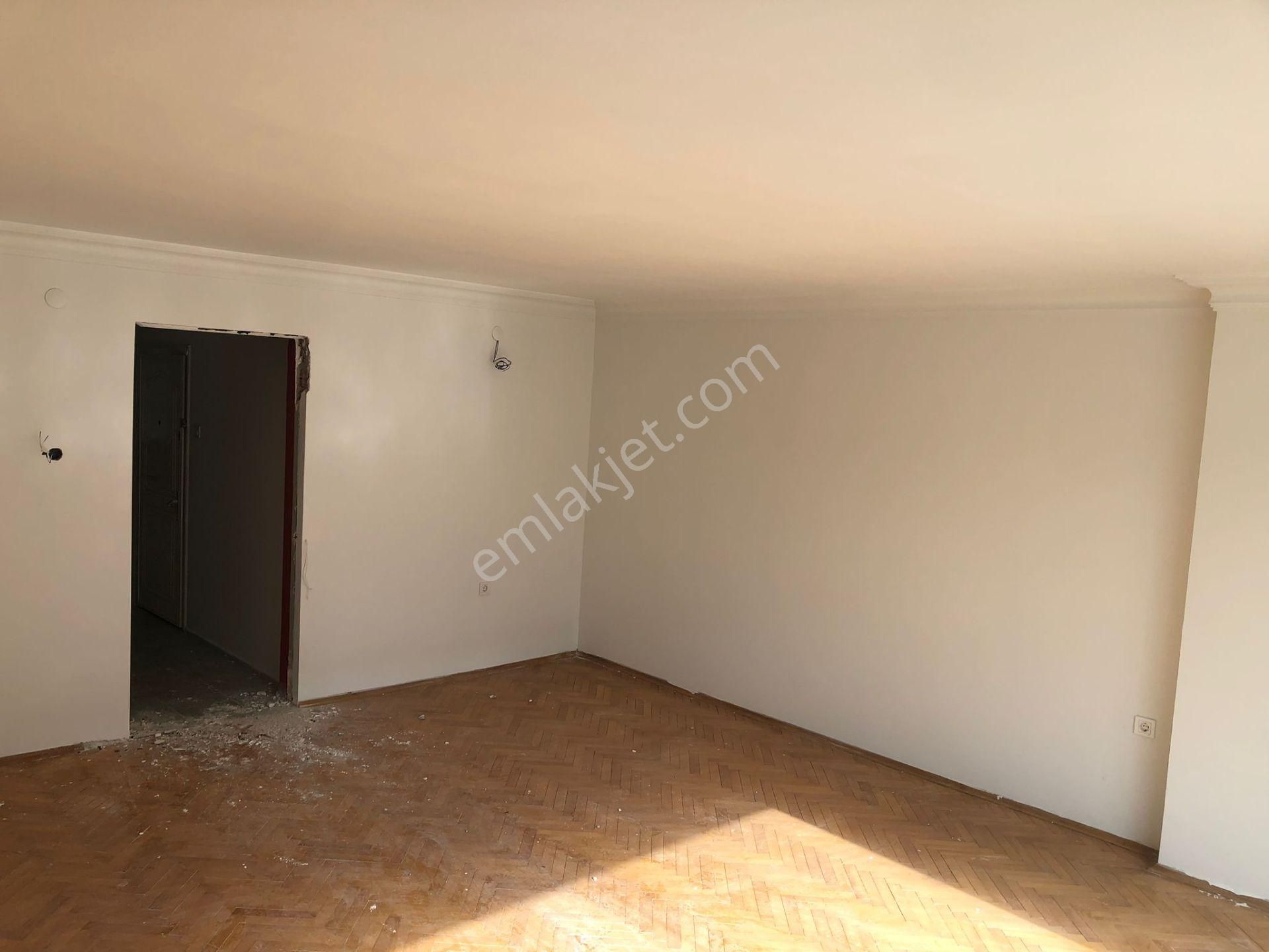 Cb King'den Atatürk Ma. Atatürk İlkokulu Karşısı Kiralık Daire - Görsel 9