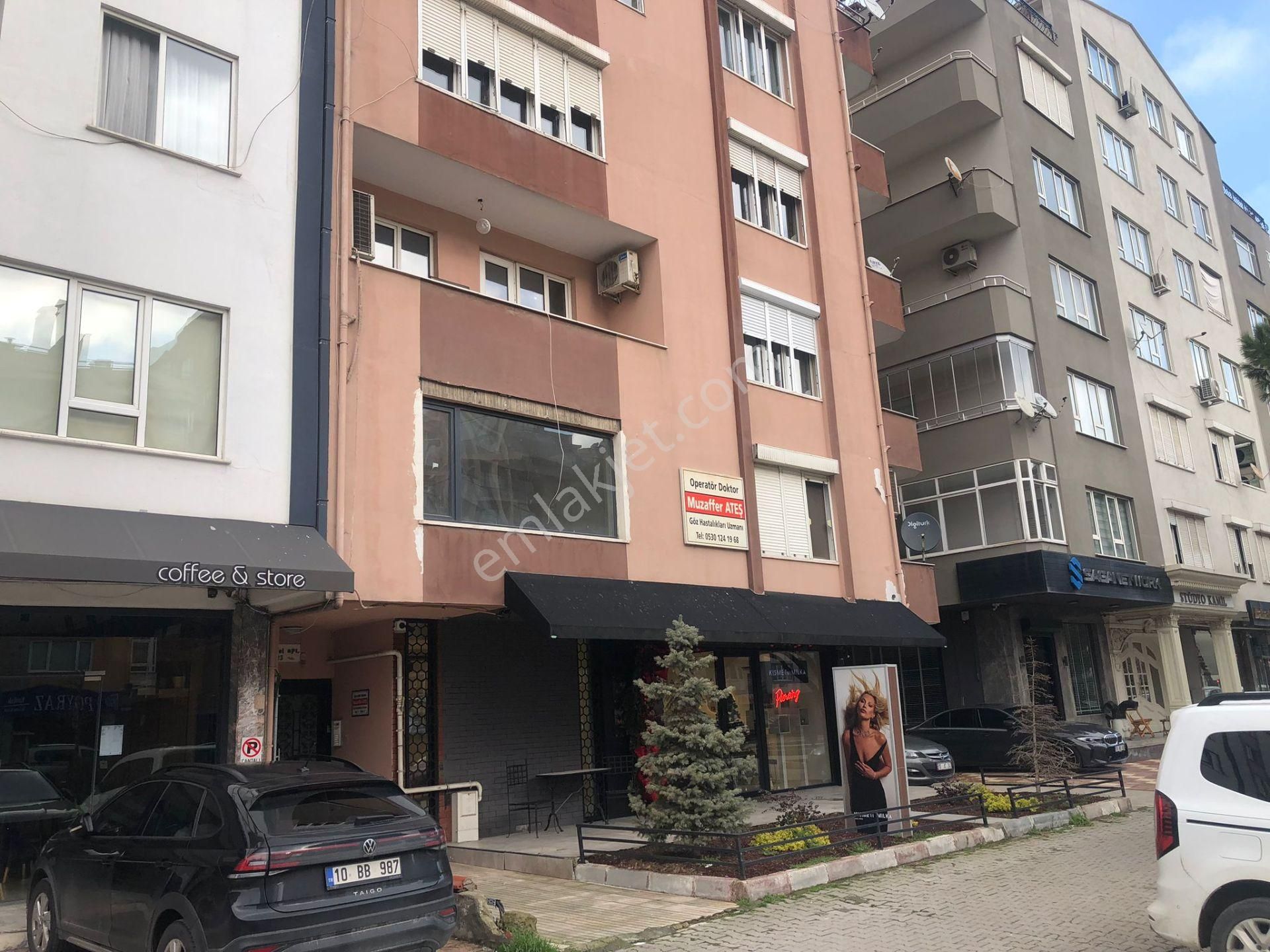 Cb King'den Atatürk Ma. Atatürk İlkokulu Karşısı Kiralık Daire - Görsel 2