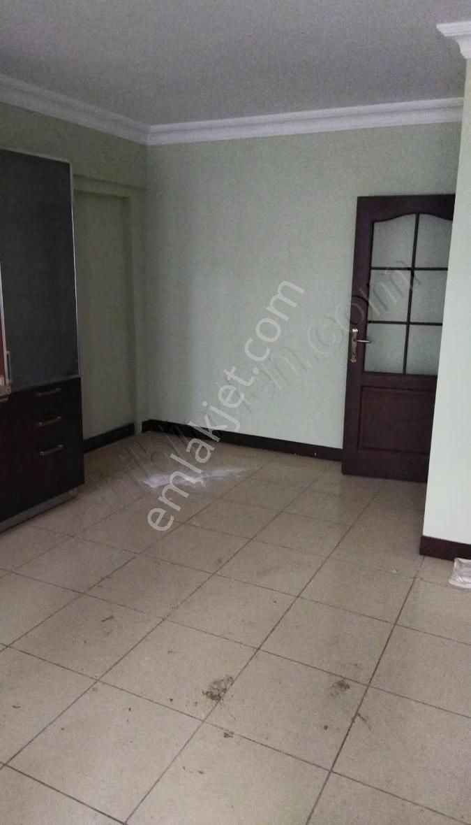 Şehir Meydanında 2+1 Kiralık Daire - Görsel 3