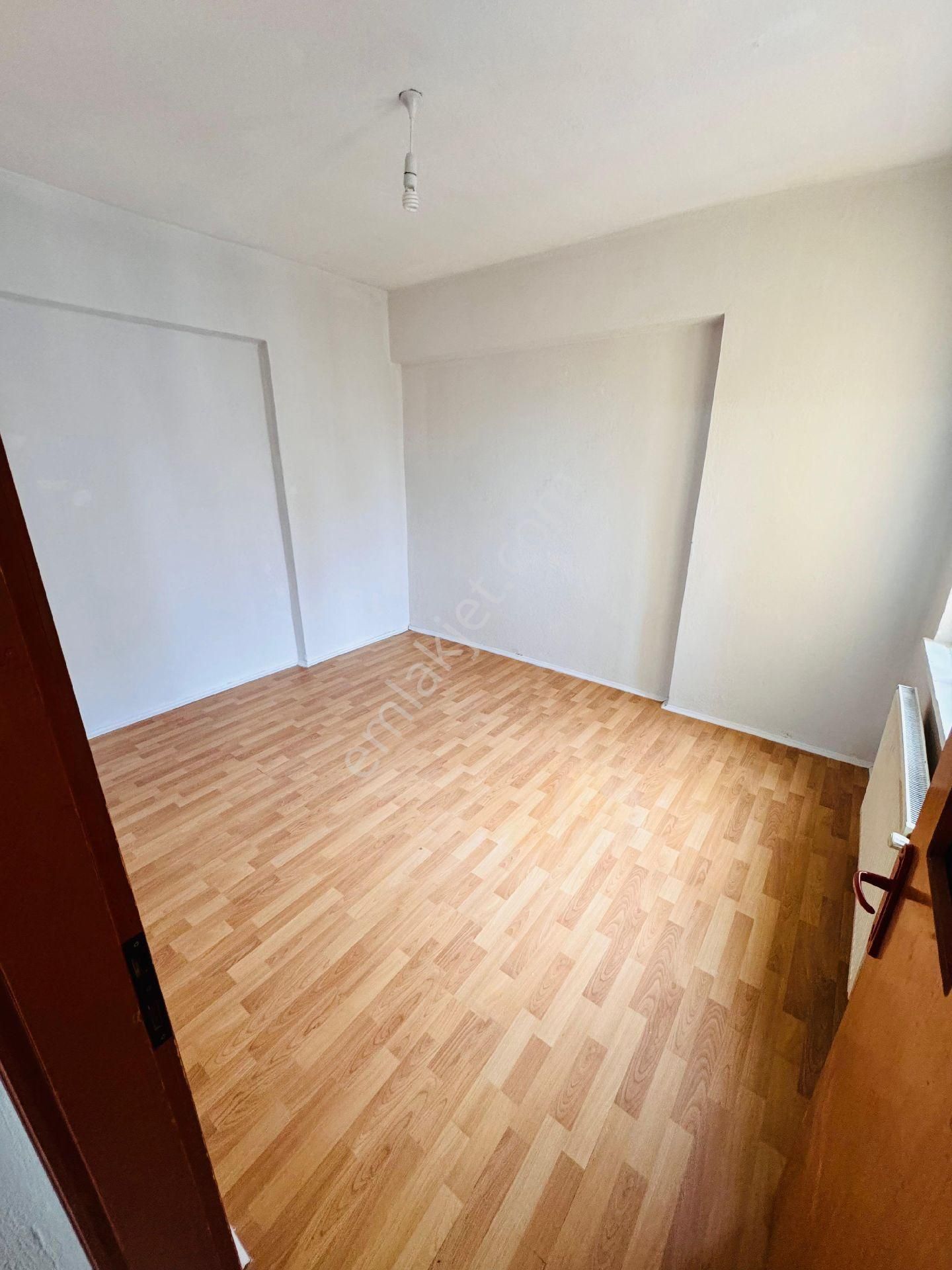 Fatma Ülken Gayrimenkul Den Şirintepe Mahallesi'nde 3+1 Kiralık Daire - Görsel 9