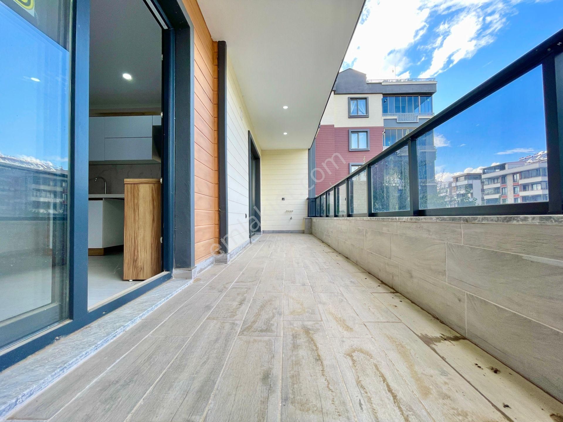 Berkay Demirel'den Altınkumda Geniş Balkon 70 M2 Sıfır 1+1 Daire - Görsel 22