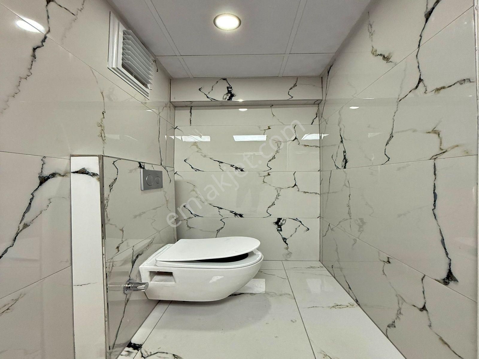 Şahane Yapı'dan Şık Tasarımlı Metrobüse Sadece 7 Dk Mesafede Satılık Daire!!! - Görsel 11