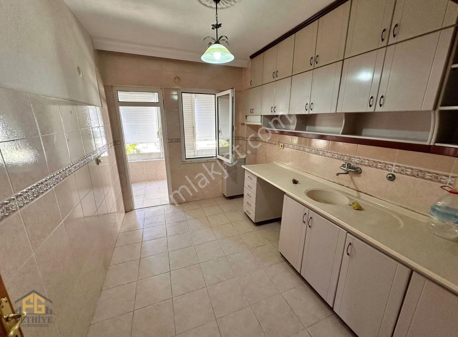 Fethiye Tuzla Mahallesi 3+1 Ara Kat Kiralık Uzun Dönem - Görsel 23