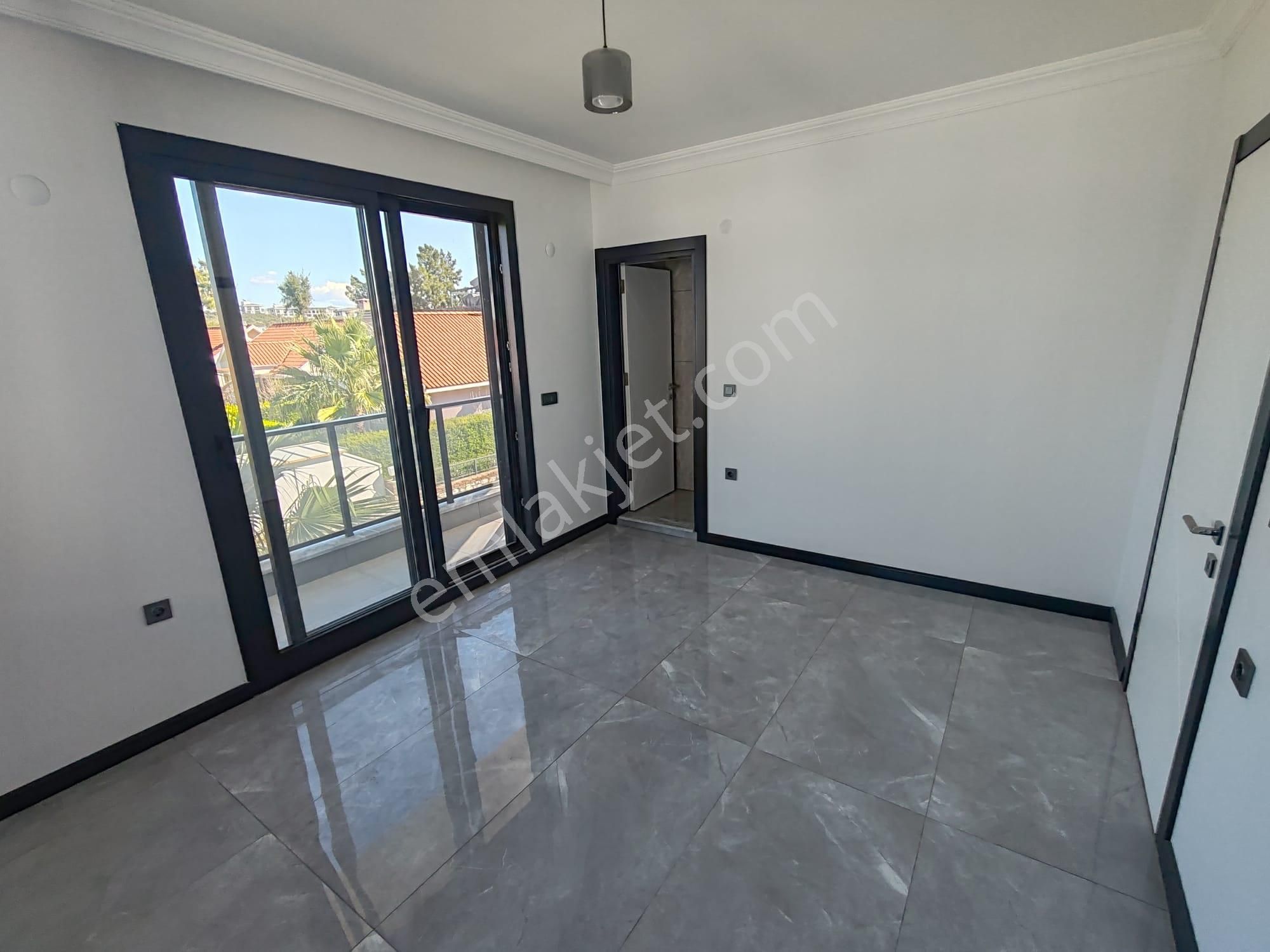 Didim'de Muhteşem 3+1 Satılık Villa Denize Yakın - Görsel 25