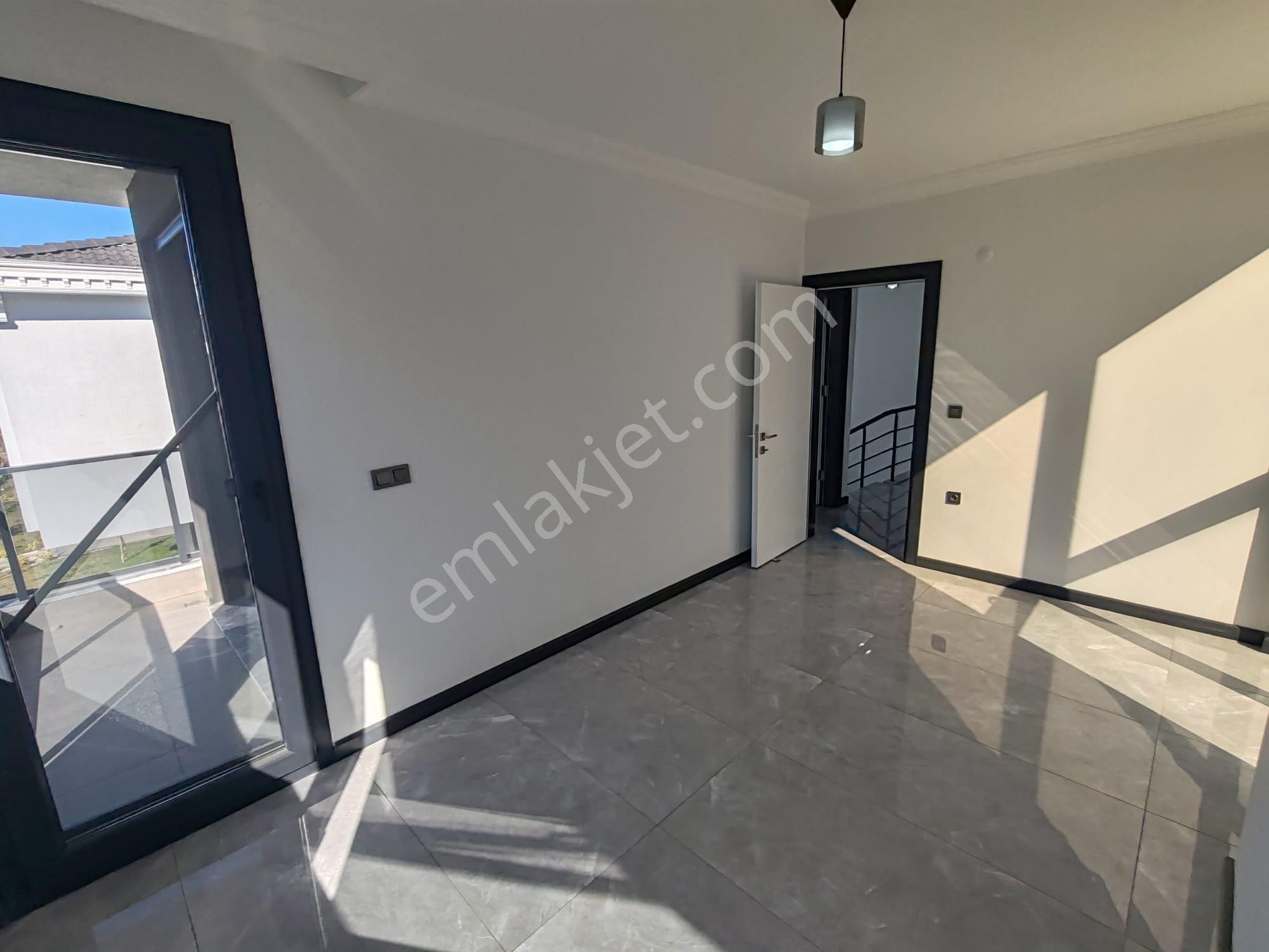 Didim'de Muhteşem 3+1 Satılık Villa Denize Yakın - Görsel 31