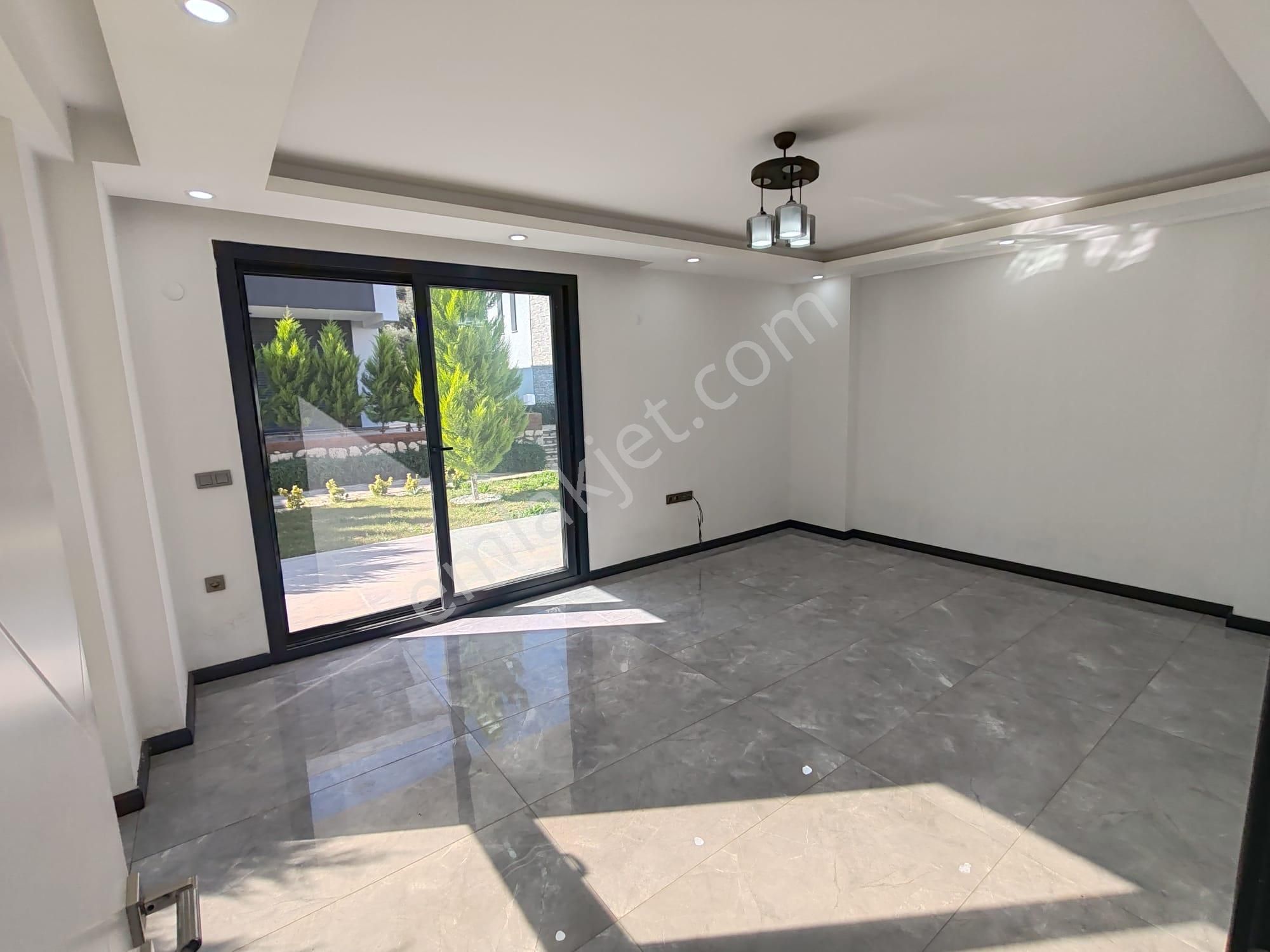 Didim'de Muhteşem 3+1 Satılık Villa Denize Yakın - Görsel 16