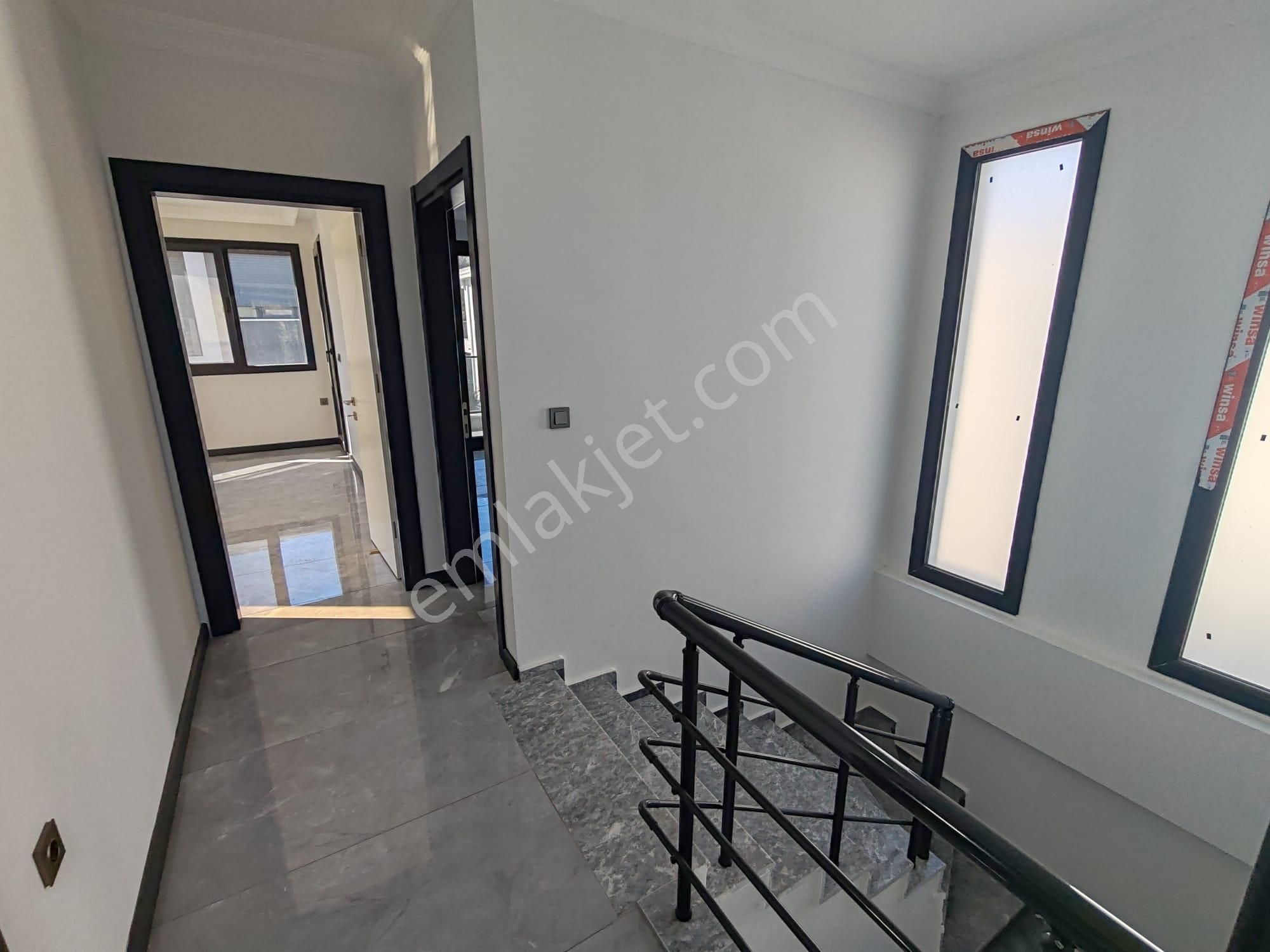 Didim'de Muhteşem 3+1 Satılık Villa Denize Yakın - Görsel 24