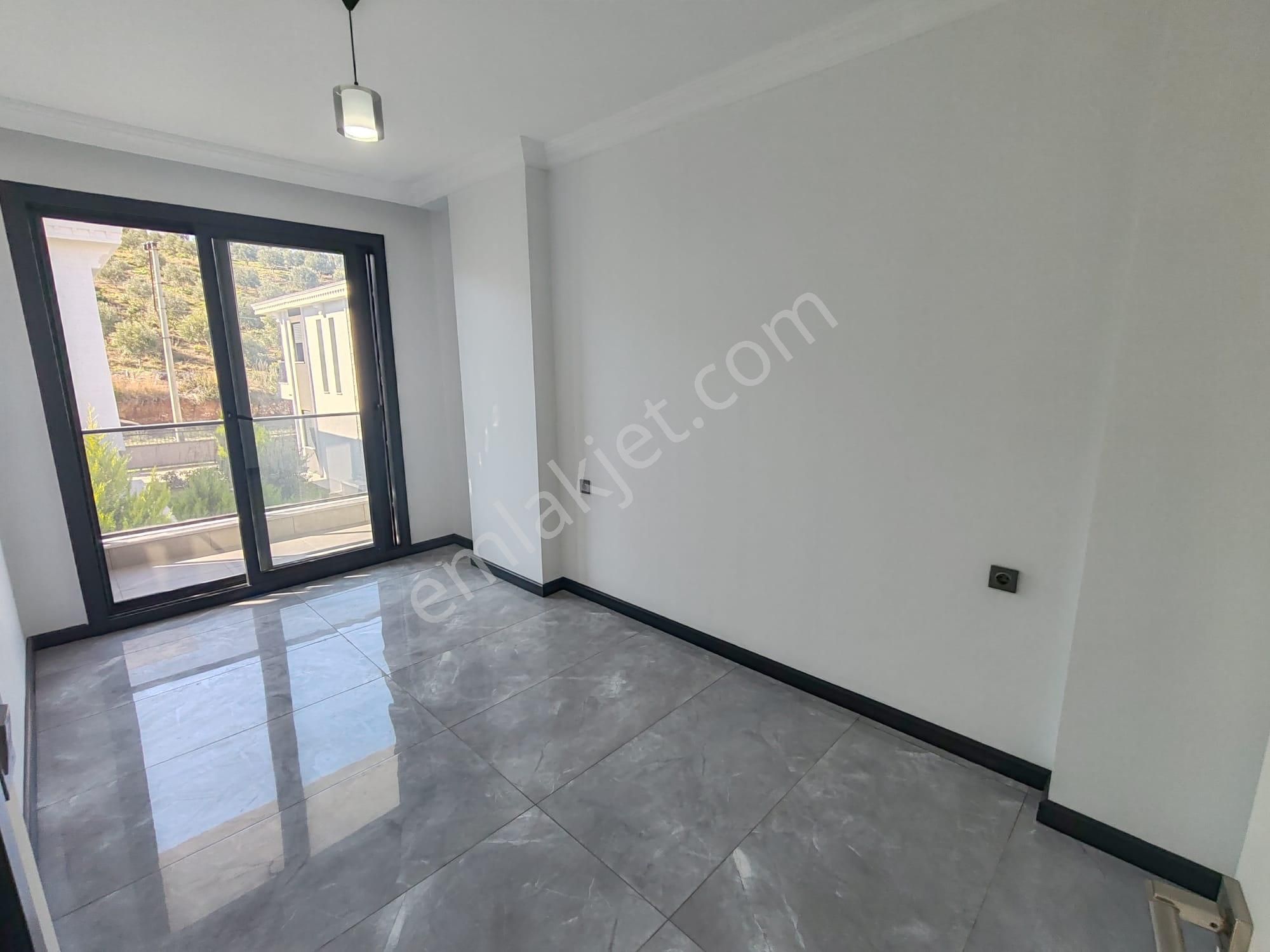 Didim'de Muhteşem 3+1 Satılık Villa Denize Yakın - Görsel 32