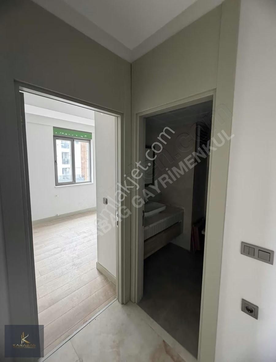 Karabağ'dan ! Prestijli Sitede Kapalı Otoparklı Giyinme Odalı - Görsel 33