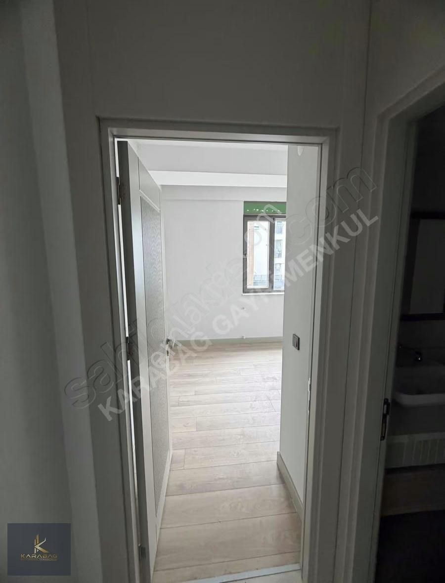 Karabağ'dan ! Prestijli Sitede Kapalı Otoparklı Giyinme Odalı - Görsel 34