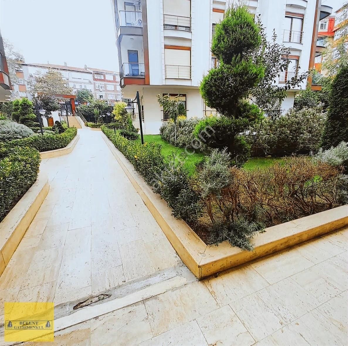 Bahçelievler'de 4+2 Dubleks, Butik Site İçerisinde 230 M² - Görsel 30