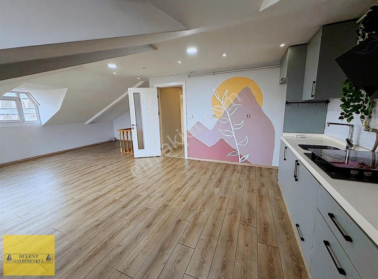 Bahçelievler'de 4+2 Dubleks, Butik Site İçerisinde 230 M² - Görsel 2