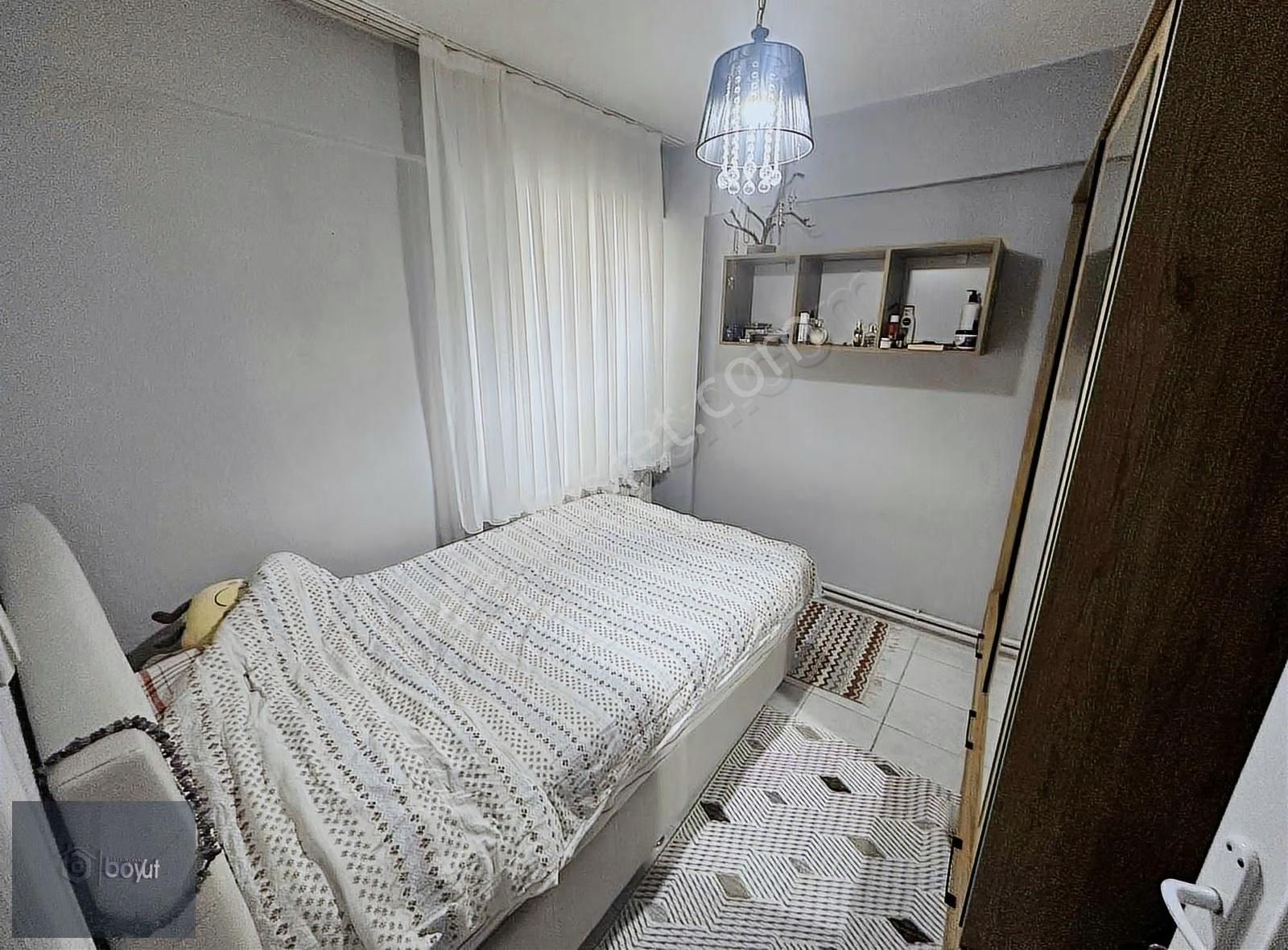 Boyut'tan Pazartesi Pazarında Ön Cephe Asansörlü 3+1 Daire - Görsel 2