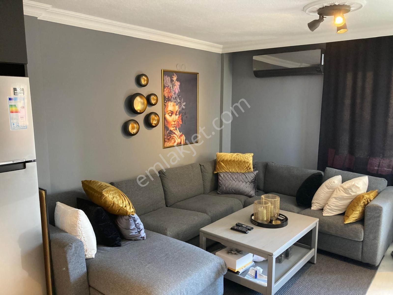 Kuşadası Bayraklıdedede Deniz Manzaralı Eşyalı 3+1 Villa - Görsel 15