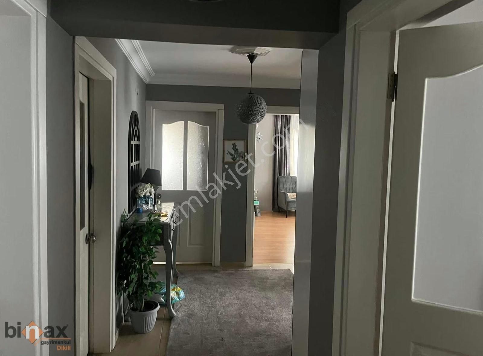 Dikili Merkezde Harika 3+1 Daire - Görsel 9