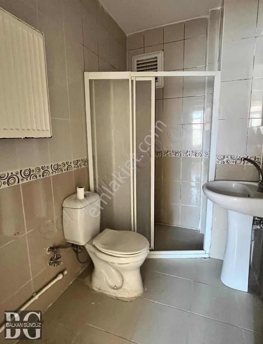 Balkan Gündüzden Eğitimciler Caddesinde 2+1 Daire - Görsel 11