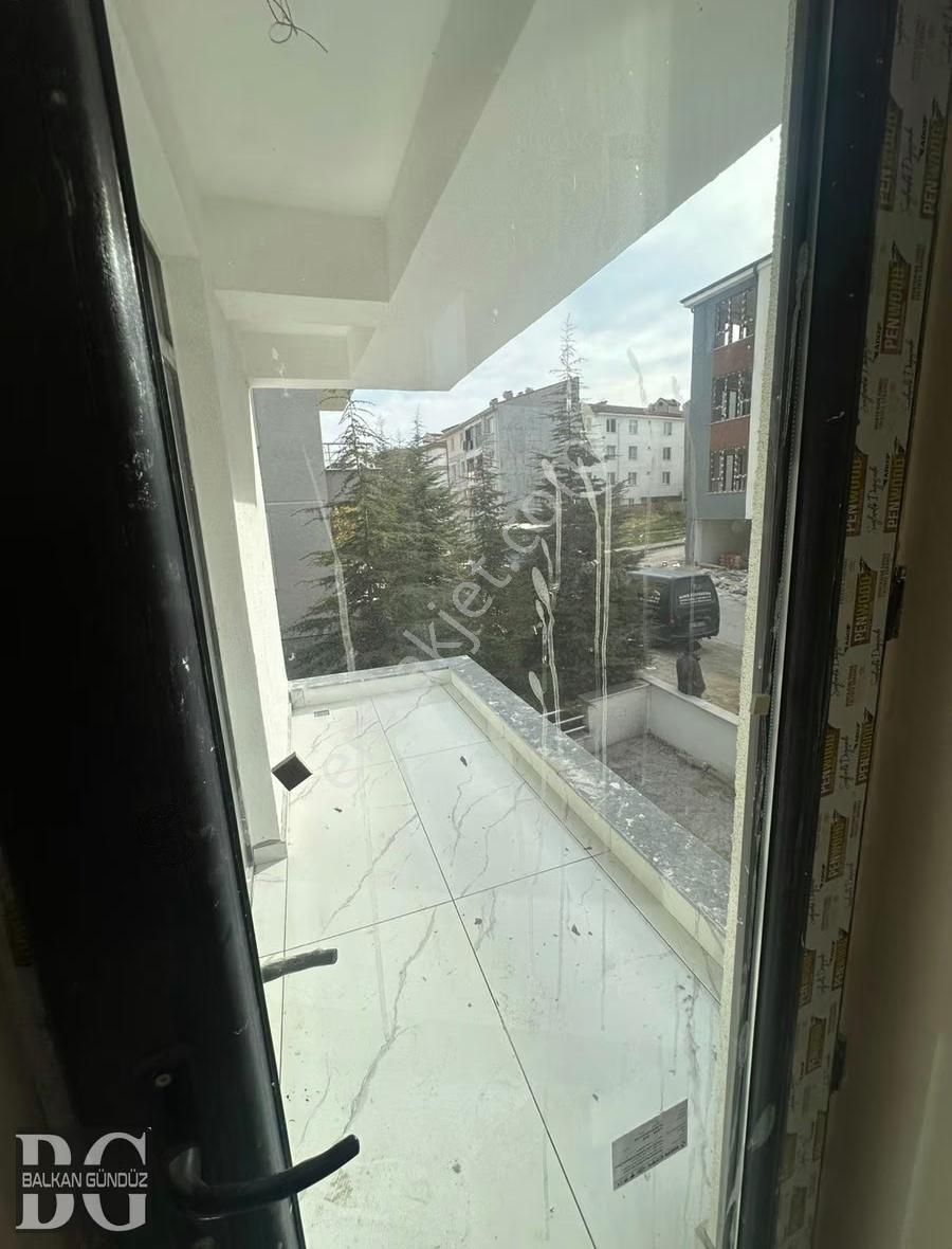 71 Evler Mah. Ertaş Tranvay Durağı Yanı Satılık 95 M² 2+1 - Görsel 14