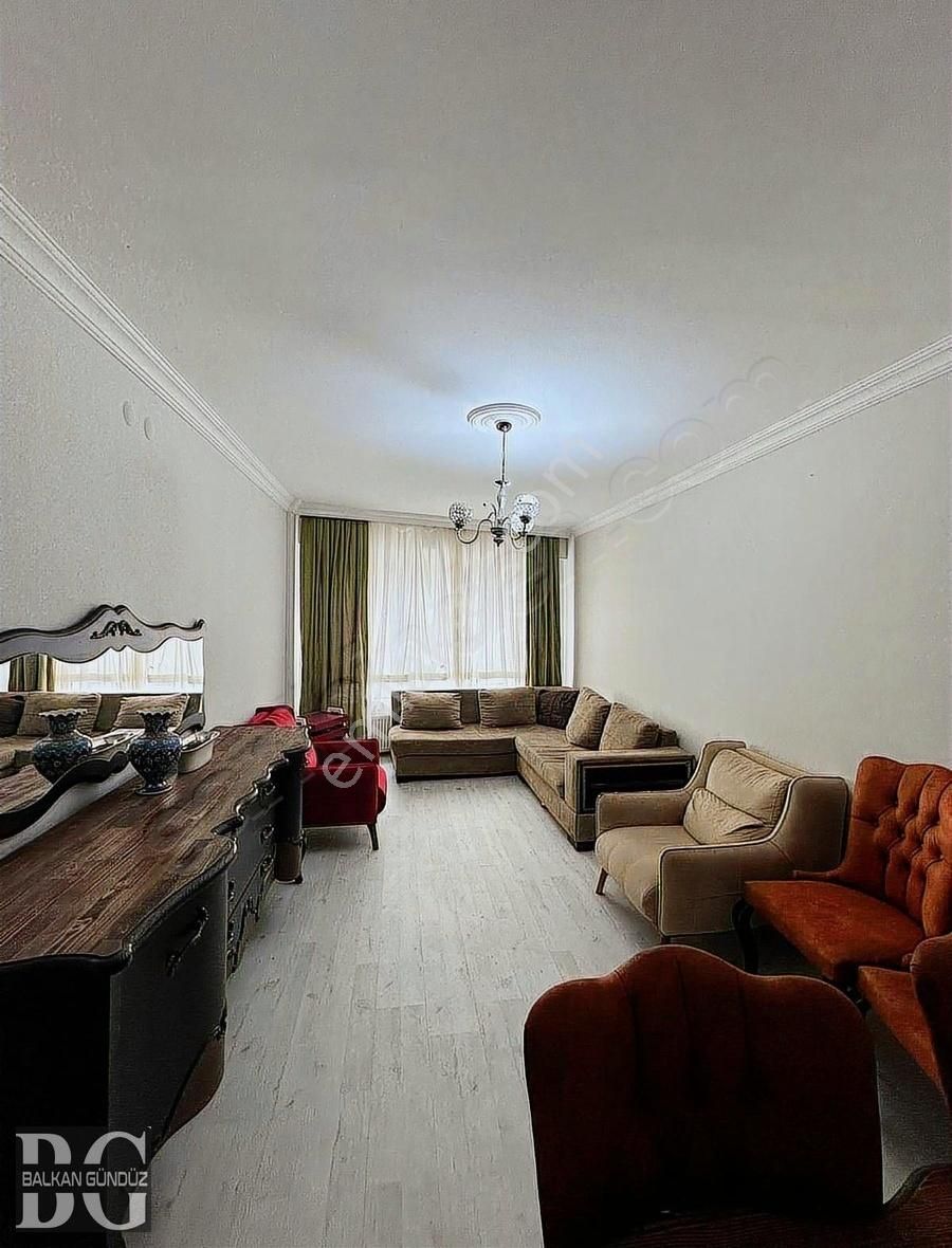 Balkan Gündüz'den Eğitimciler Cad Üzerinde Eşyalı Kiralık 2+1 - Görsel 6