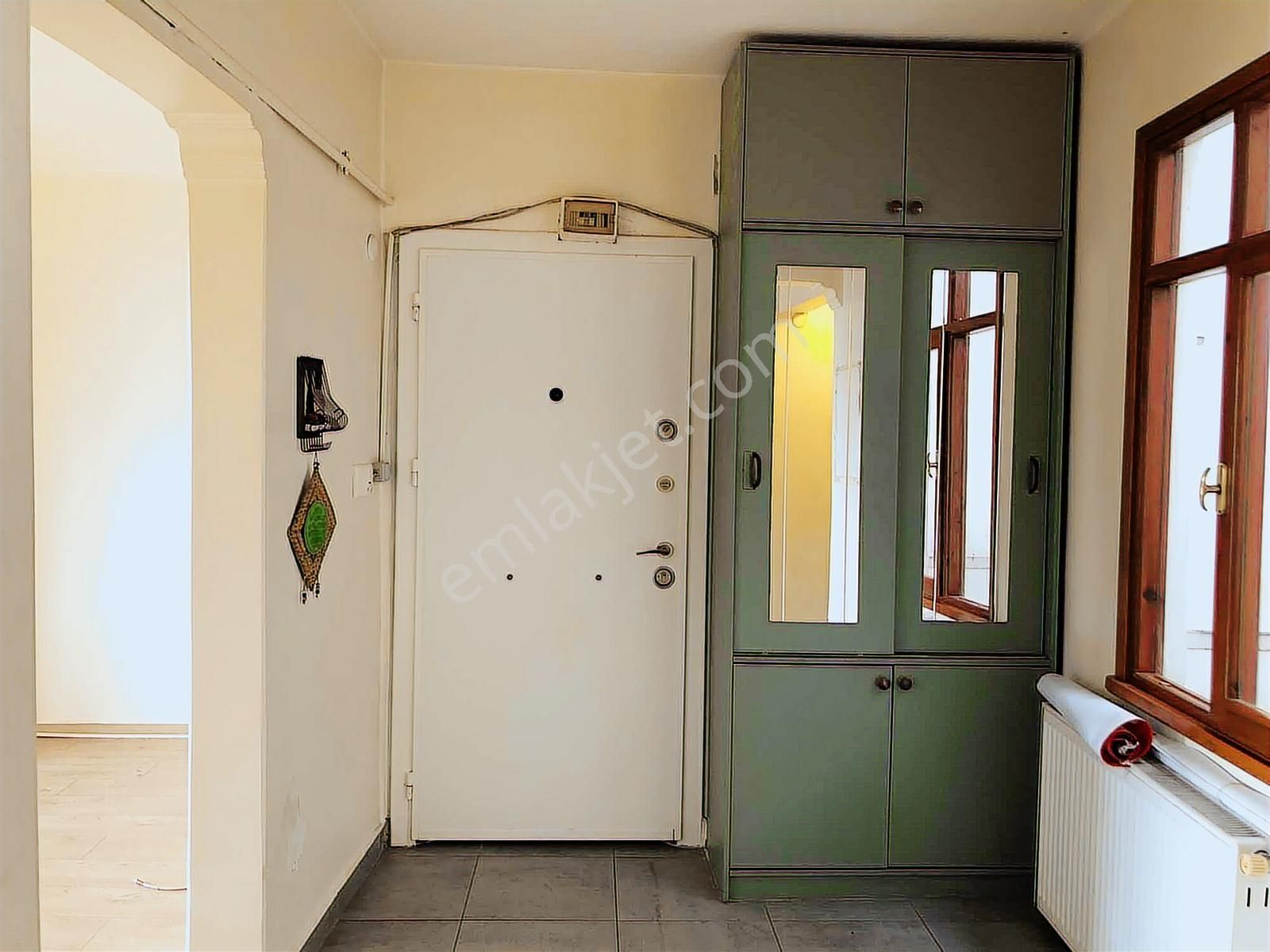 Sütçü İmam Caddesi Üzeri Kiralık Teraslı Balkonlu 2,5 +1 Daire - Görsel 15