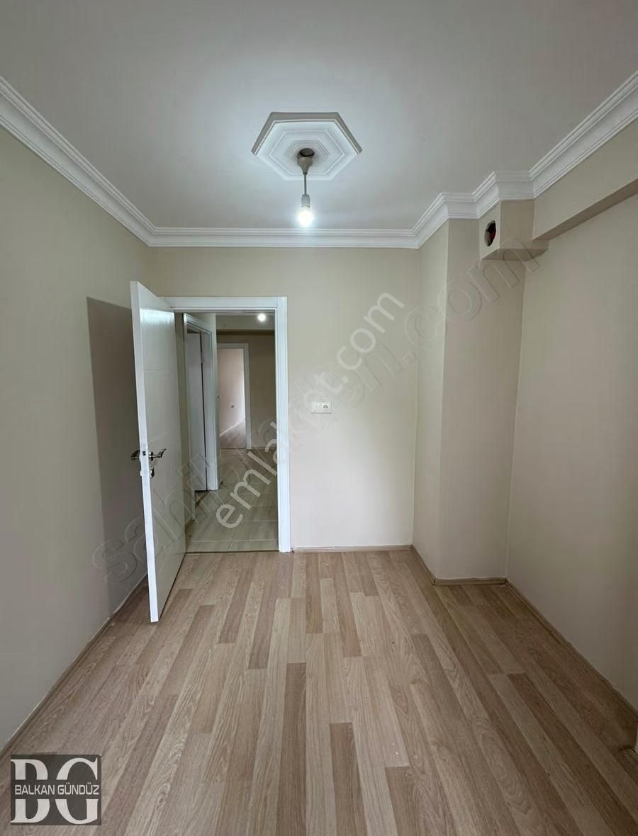 Kumlubel Mahallesinde 2+1 Kiralık Daire - Görsel 4