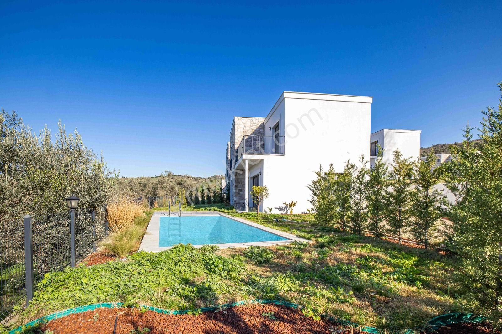 Milas Bodrum Dörttepe’de Özel Havuzlu, Doğa Manzaralı İkiz Villalar - Görsel 11