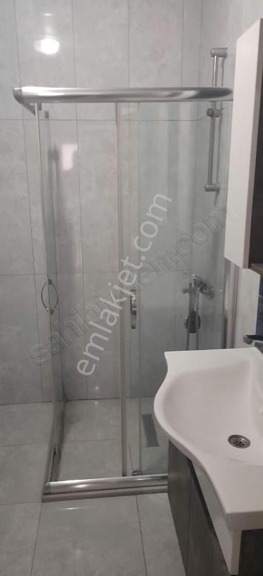 Cumhuriyet Mahallesinin Merkezinde Pazara 100 M Uzaklıkta - Görsel 8