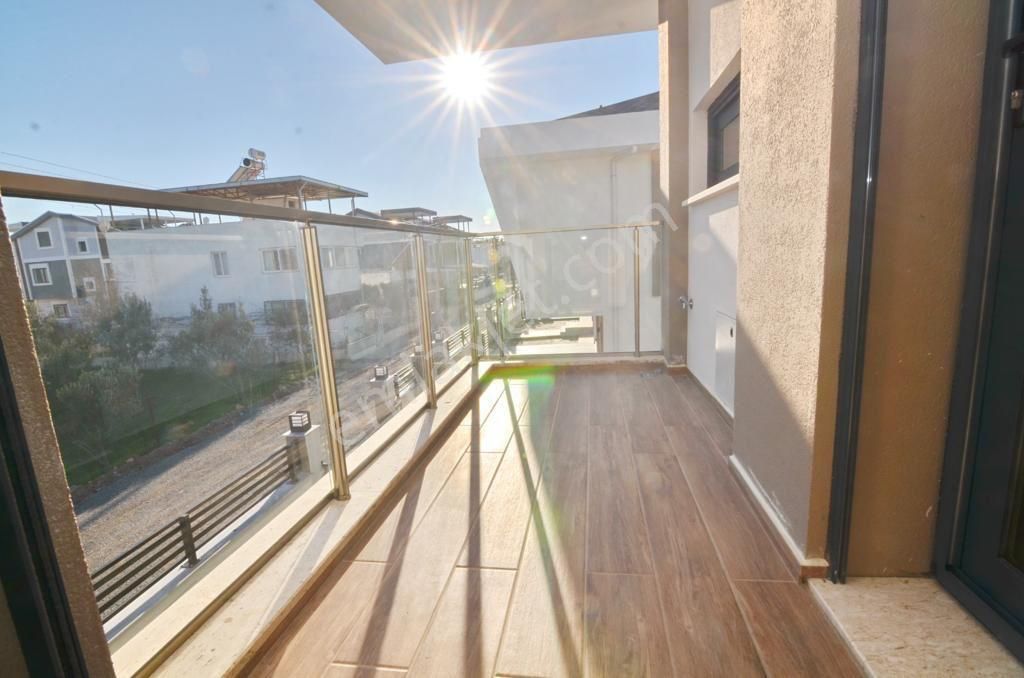 Didim Mavişehirde 3+1 Müstakil Villa - Görsel 24