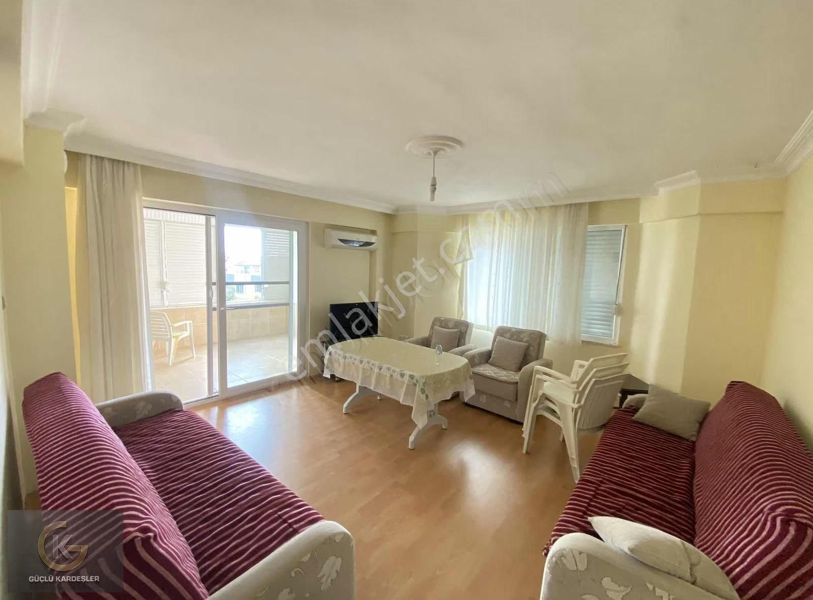 Güçlü Kardeşler Havuzlu Site İçerisinde 3+1 Orta Kat Daire - Görsel 18