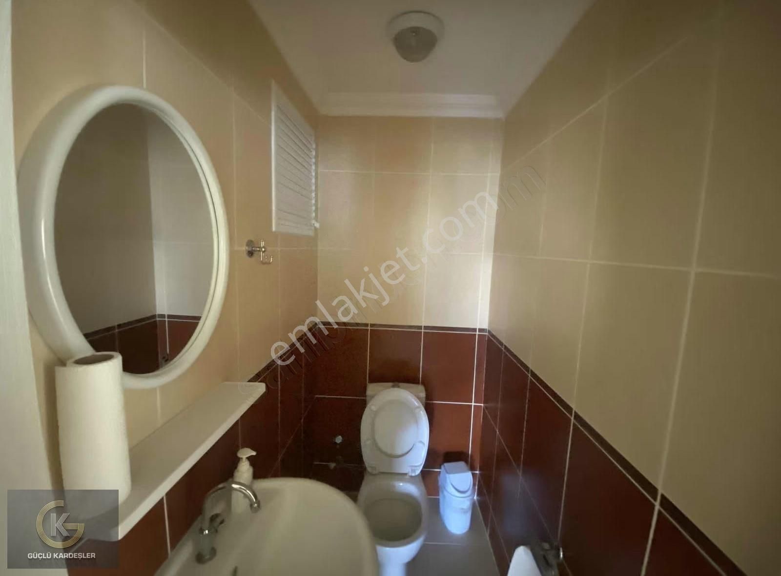 Güçlü Kardeşler Havuzlu Site İçerisinde 3+1 Orta Kat Daire - Görsel 19