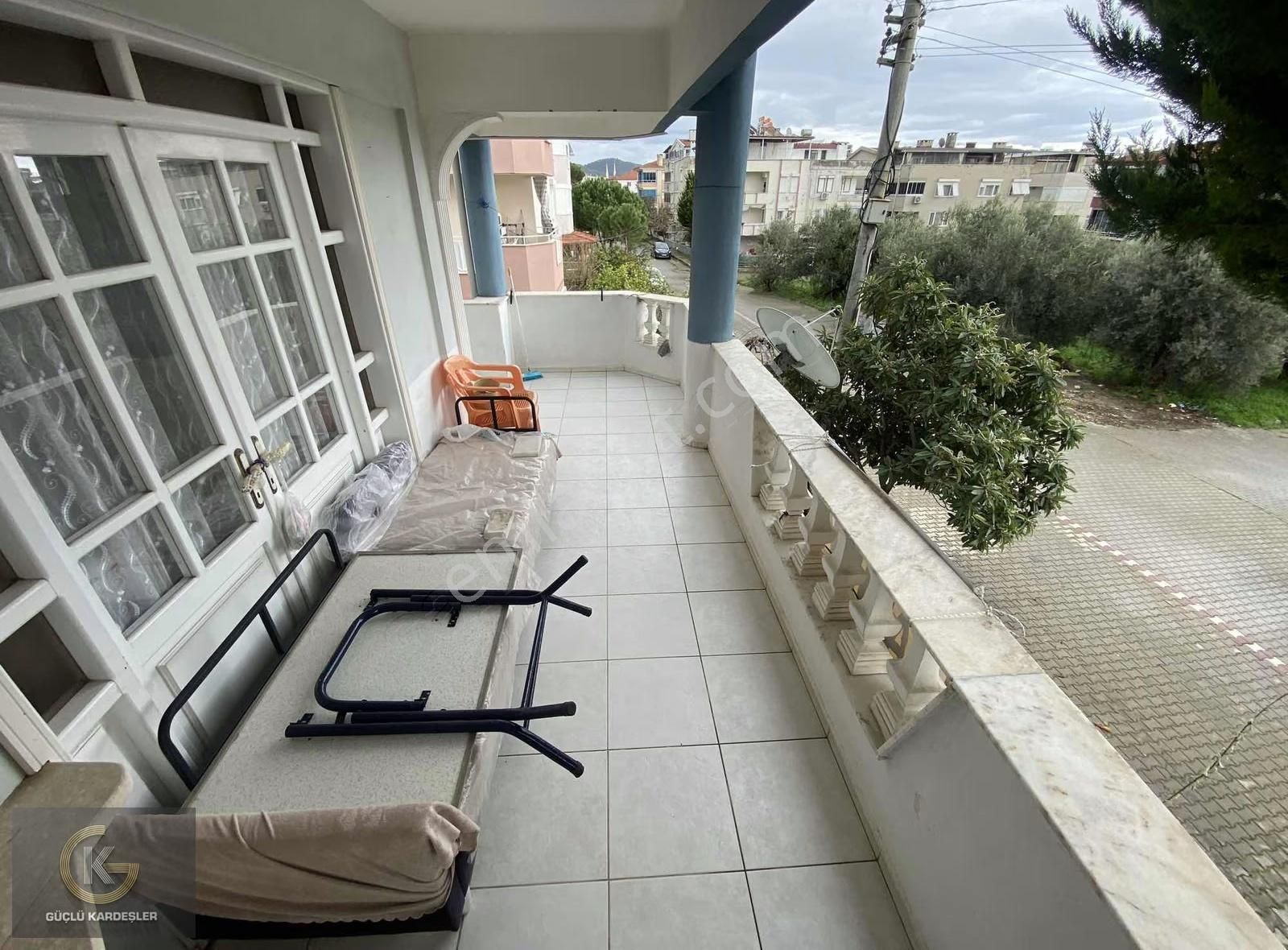 Güçlü Kardeşler Merkezi Konum 2+1 Ayrı M. Orta Kat Daire - Görsel 15
