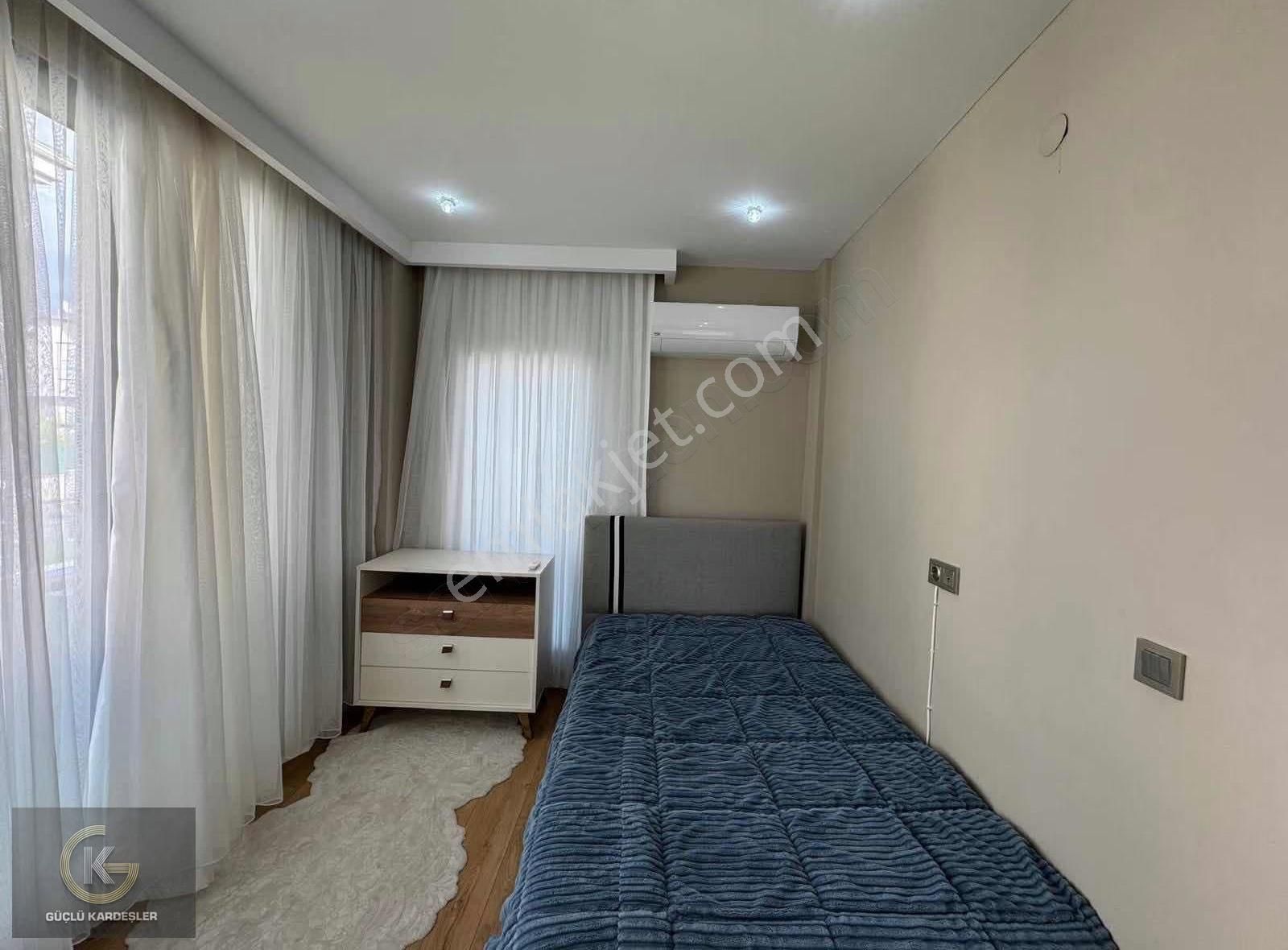 Güçlü Kardeşler Havuzlu Butik Site İçerisinde 3+1 Lüks Villa - Görsel 25