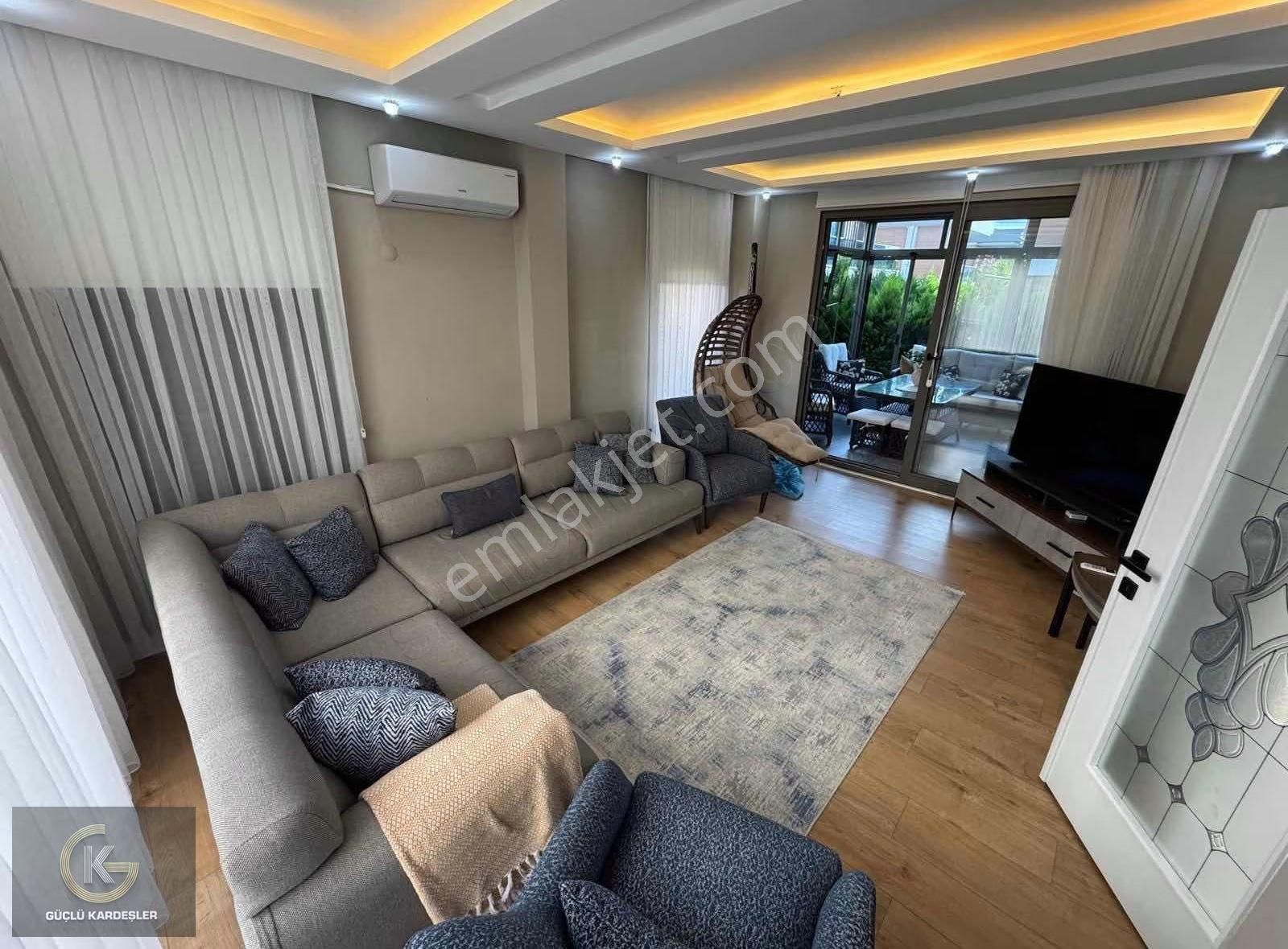 Güçlü Kardeşler Havuzlu Butik Site İçerisinde 3+1 Lüks Villa - Görsel 6
