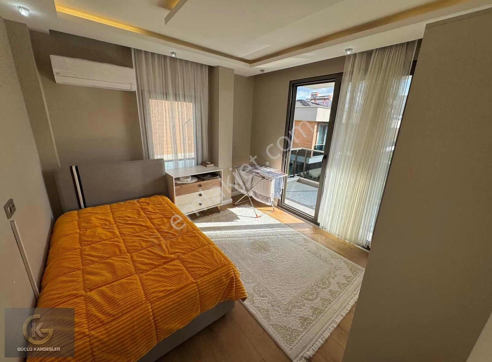 Güçlü Kardeşler Havuzlu Butik Site İçerisinde 3+1 Lüks Villa - Görsel 7