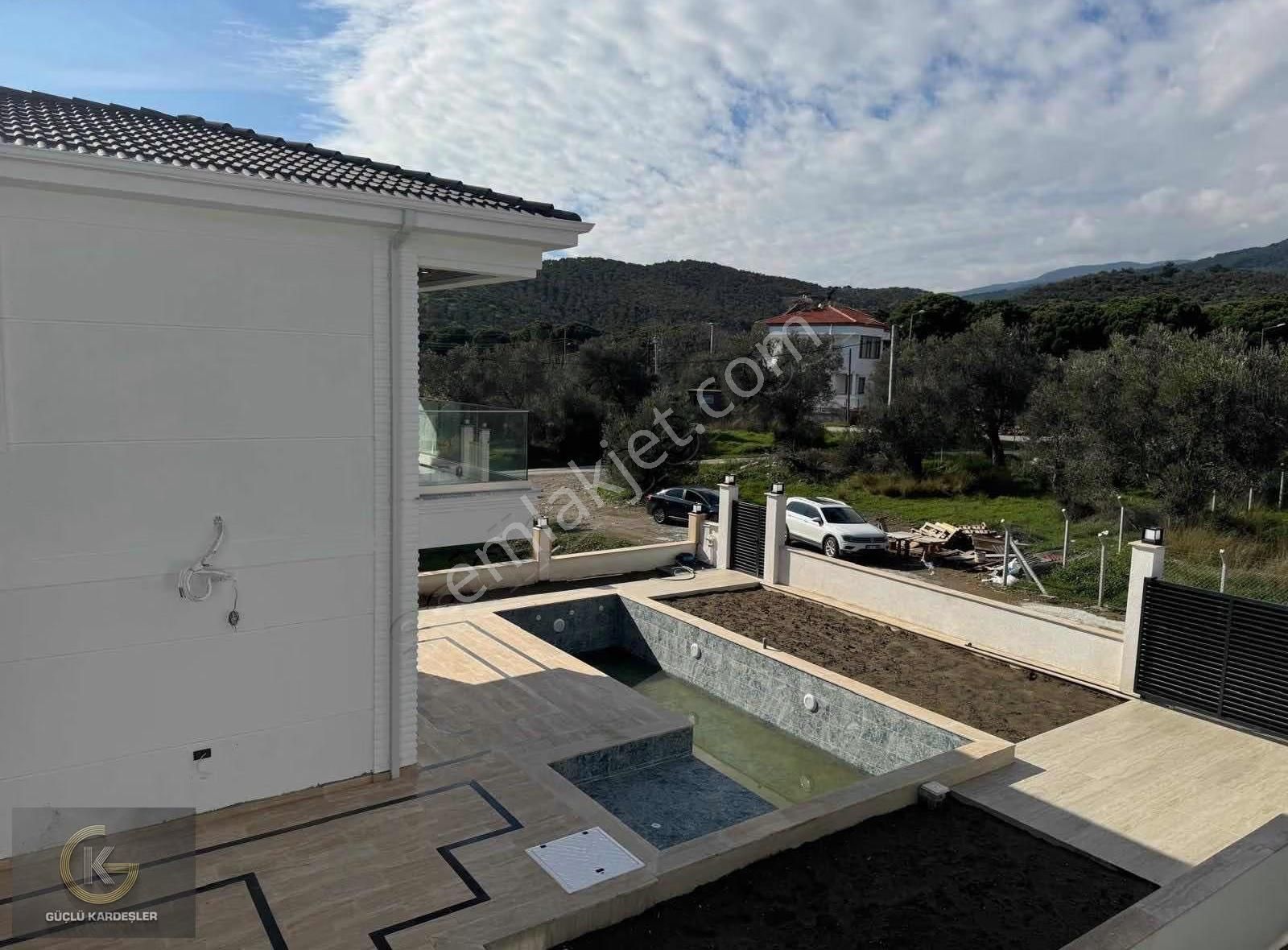 Güçlü Kardeşler 400m2 Arsa İçerisinde Özel Havuzlu Lüks Villa - Görsel 25