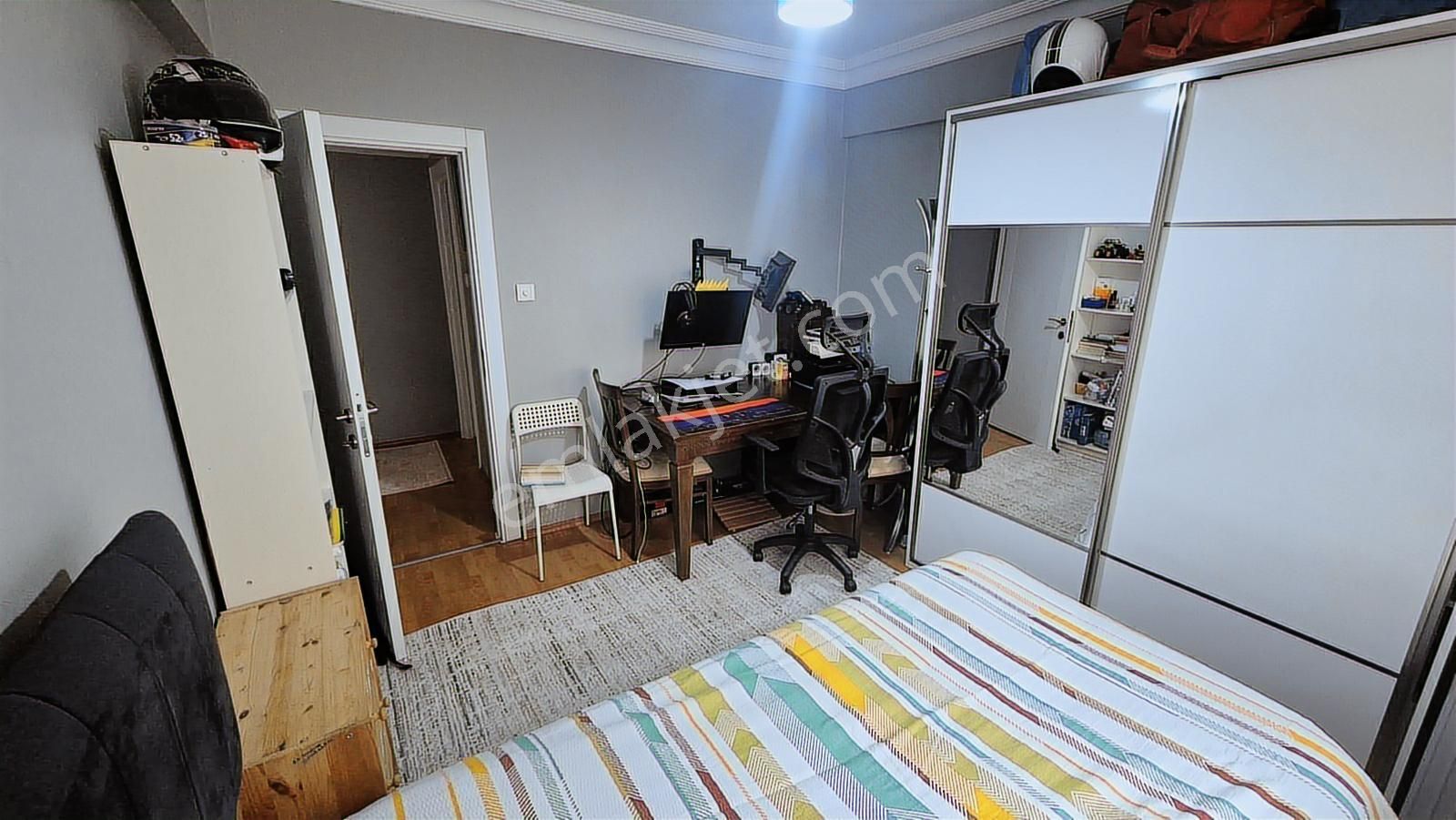 Namık Kemal Mah. Metroya Yakın 3+1 | 120 M² | Arsa Tapulu Daire - Görsel 14