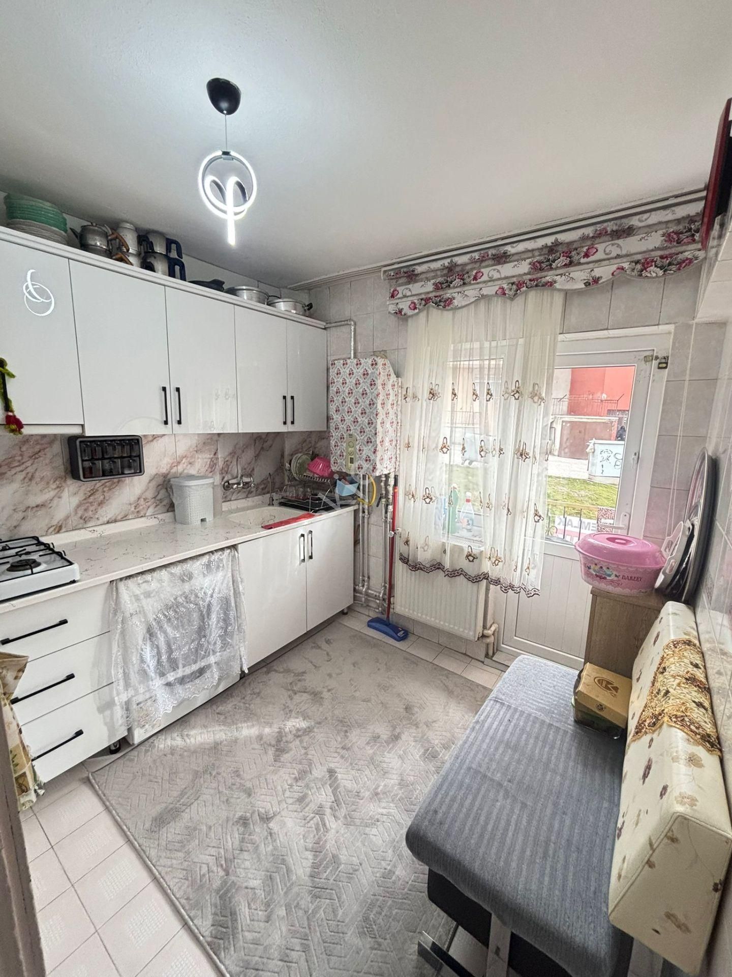 Mamak - Başak Mahallesinde Katta 3 Cepheli 3 Balkonlu 2+1 Satılık Daire !!! - Görsel 6