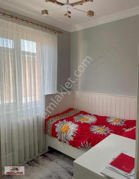Atlas-y.kaptan Pekdemir Bahçelievler Sitesi 3+1 130m2 Bahçeli - Görsel 10