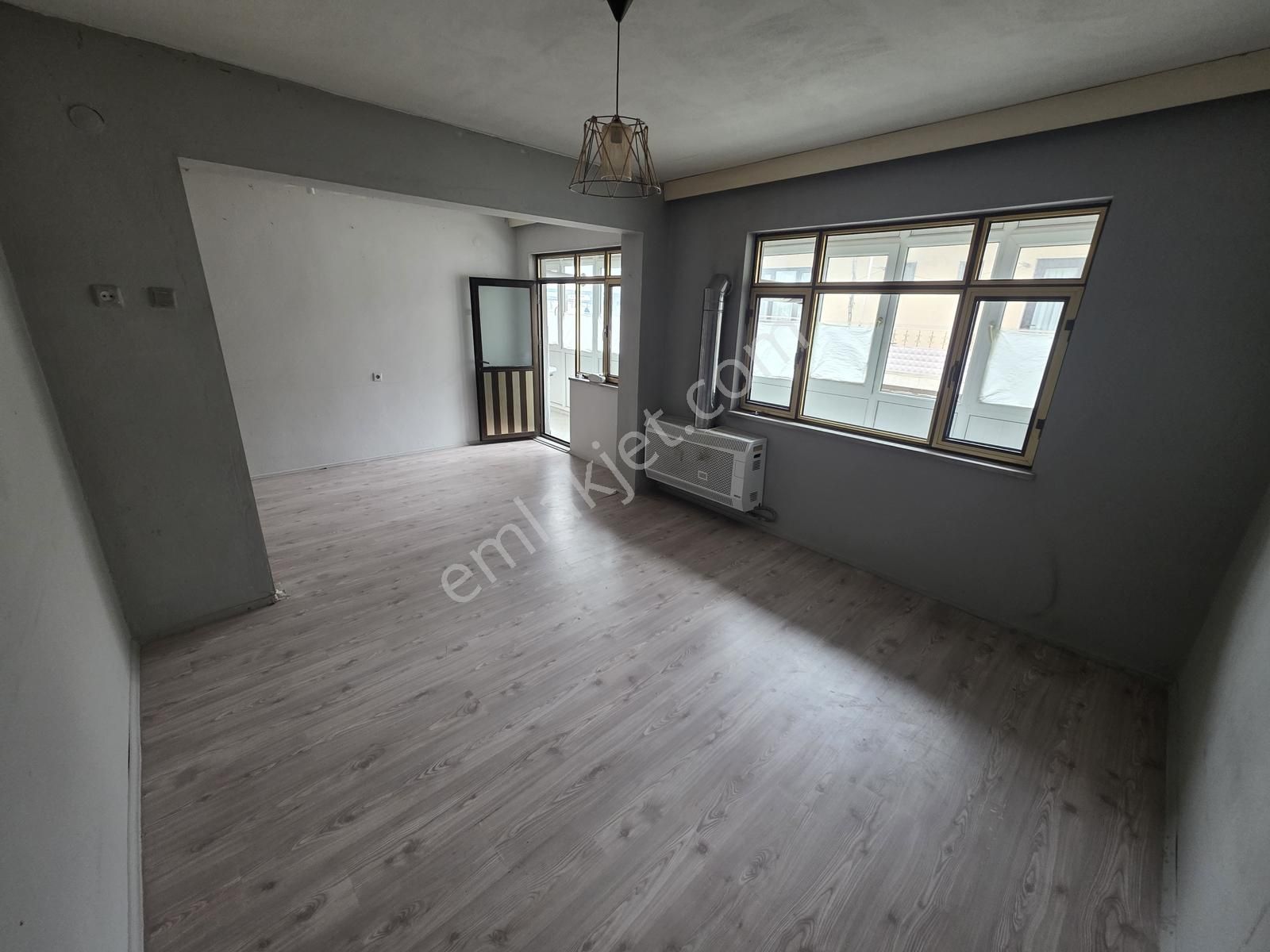 Ortabağlar Mahalle'sinde 2+1 Kiralık Daire - Görsel 3