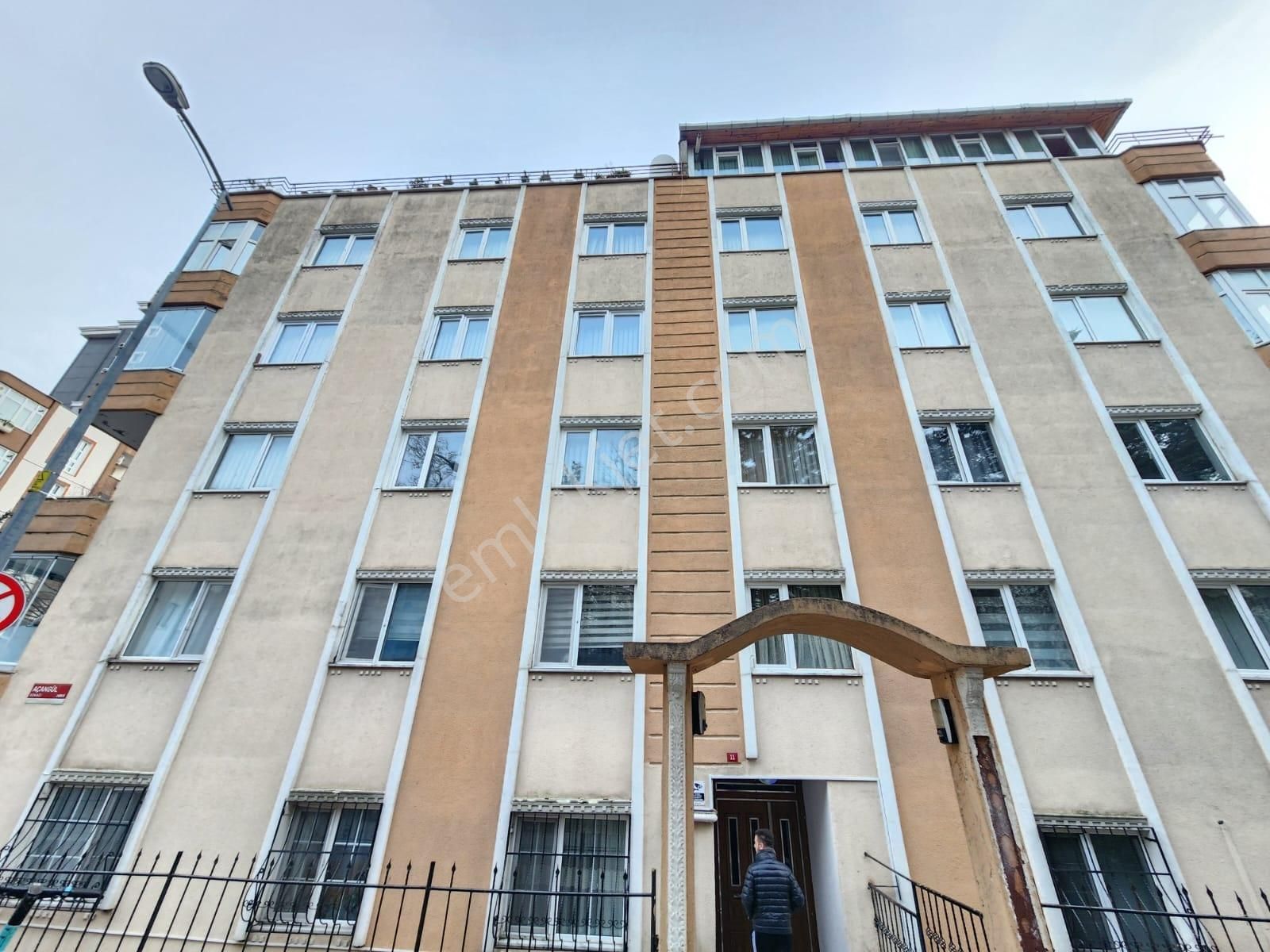 Eyüboğlu Yanı 3+1 Tadilatlı Ferah Ara Geniş Köşe Bina - Görsel 30