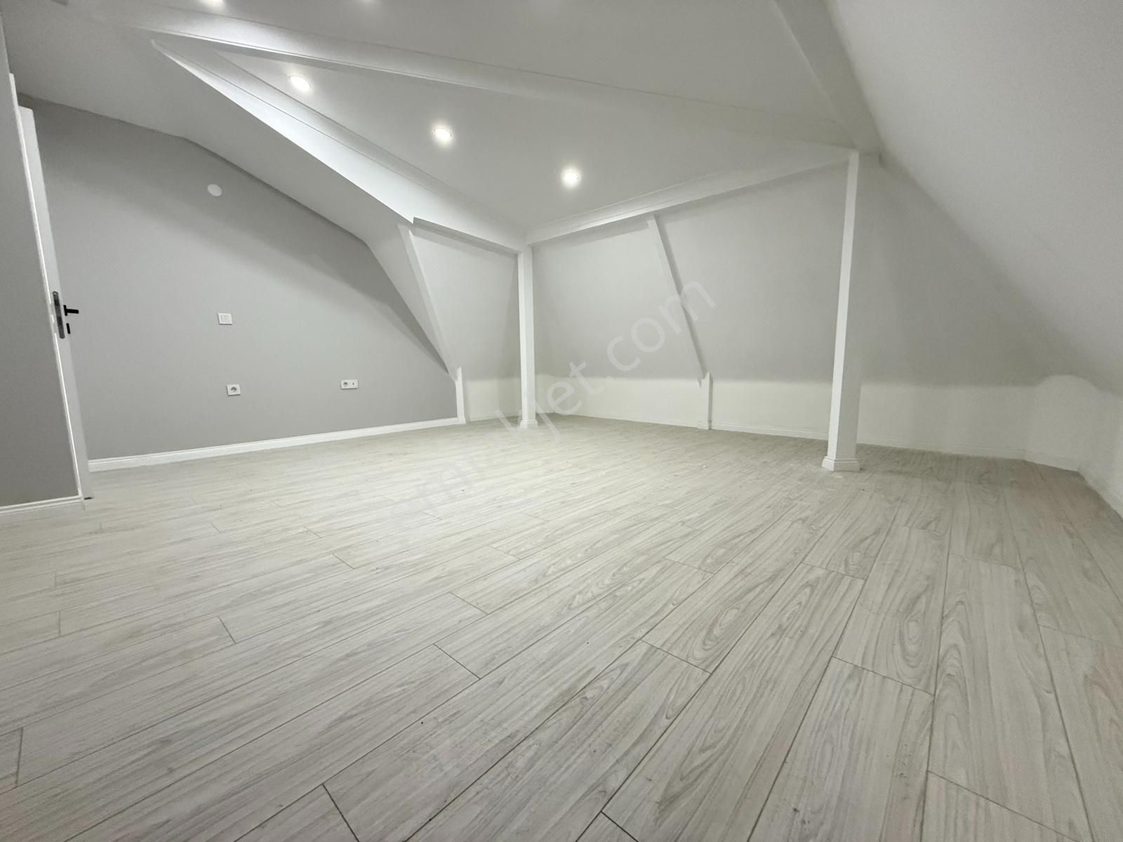 Focus'tan Adliye Hastaneye Yakın, Sıfır, Lüks, Geniş 4+2 Dubleks - Görsel 9