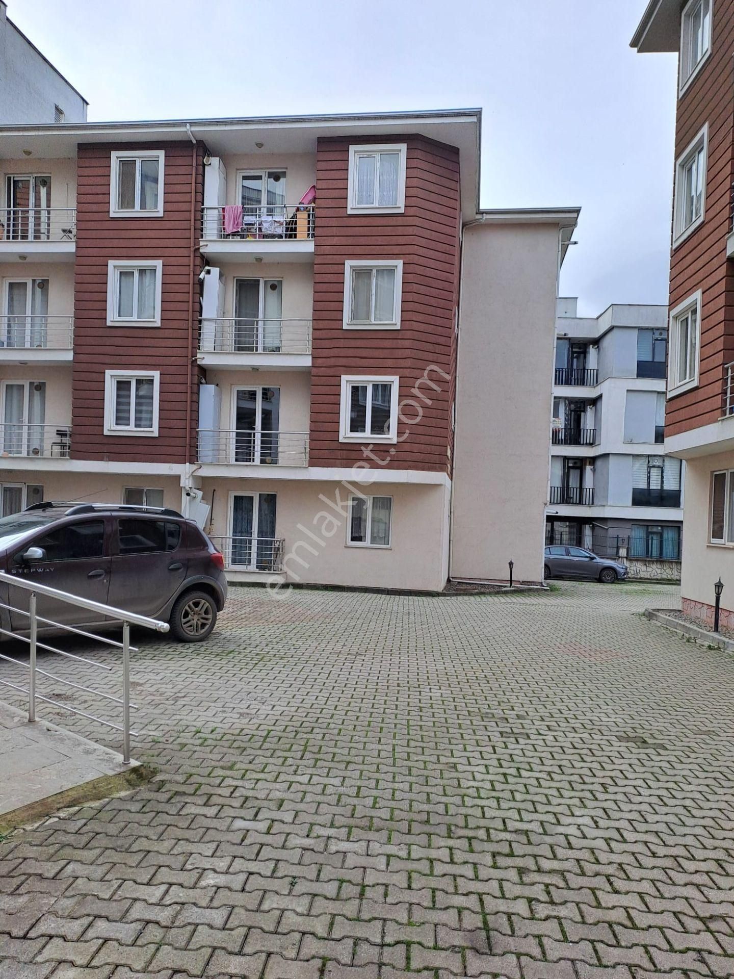 Ünüversiteye Yürüme Mesafesinde Market Ve Kafe Bölgesinde Satılık 1+1 Daire - Görsel 5