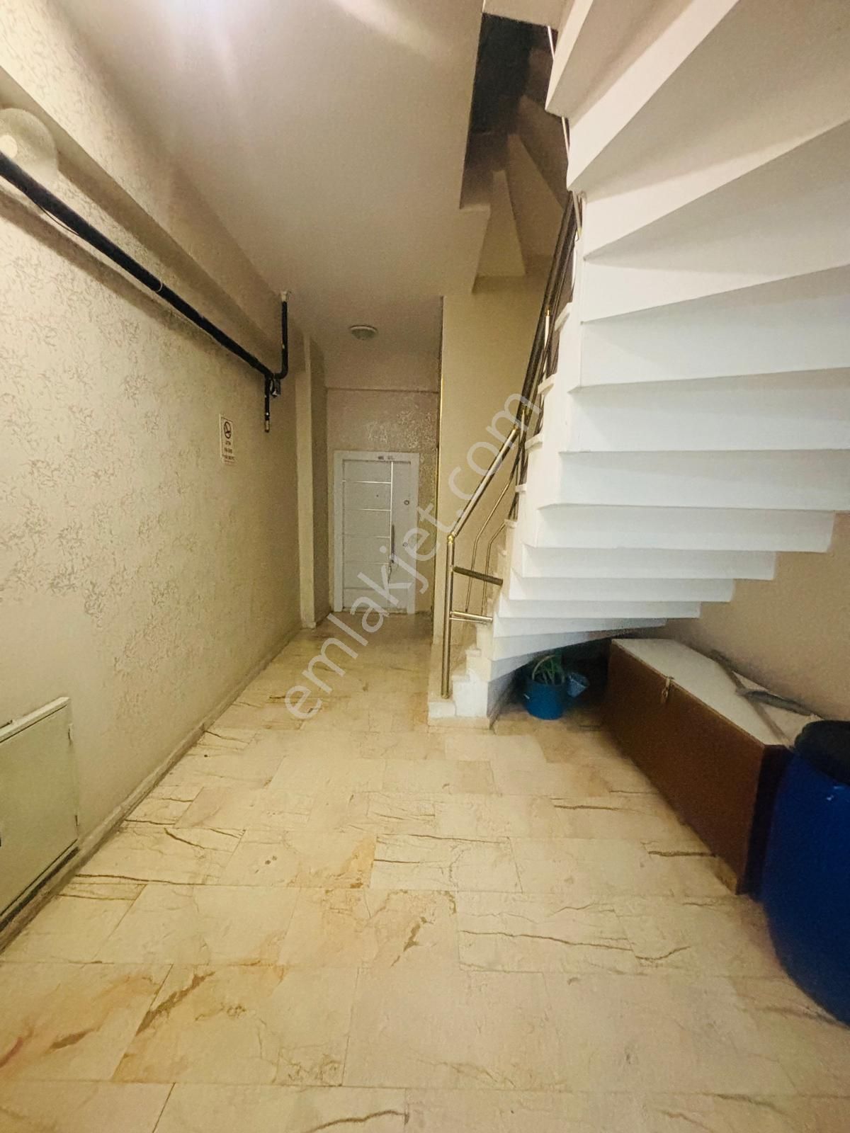 Esenyurt İnönü Mah Kiralık Daire 2+1 Eşyalı Tabela Da - Görsel 12