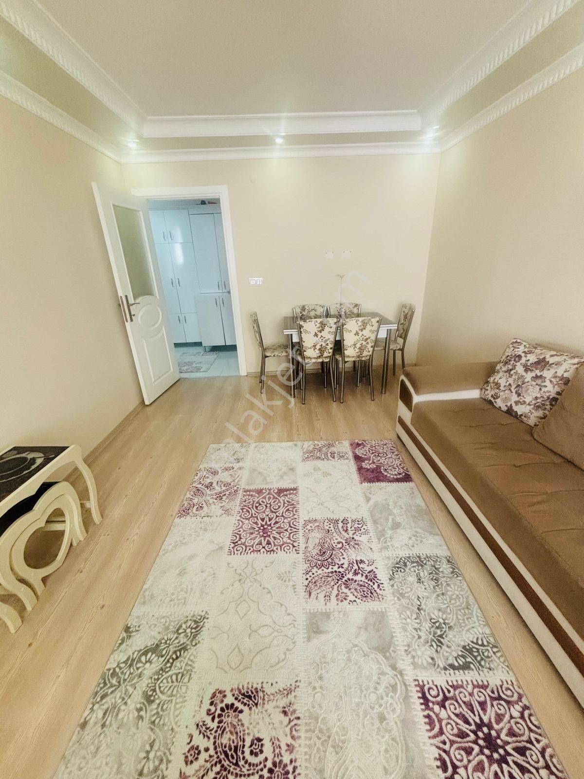 Esenyurt İnönü Mah Kiralık Daire 2+1 Eşyalı Tabela Da - Görsel 13