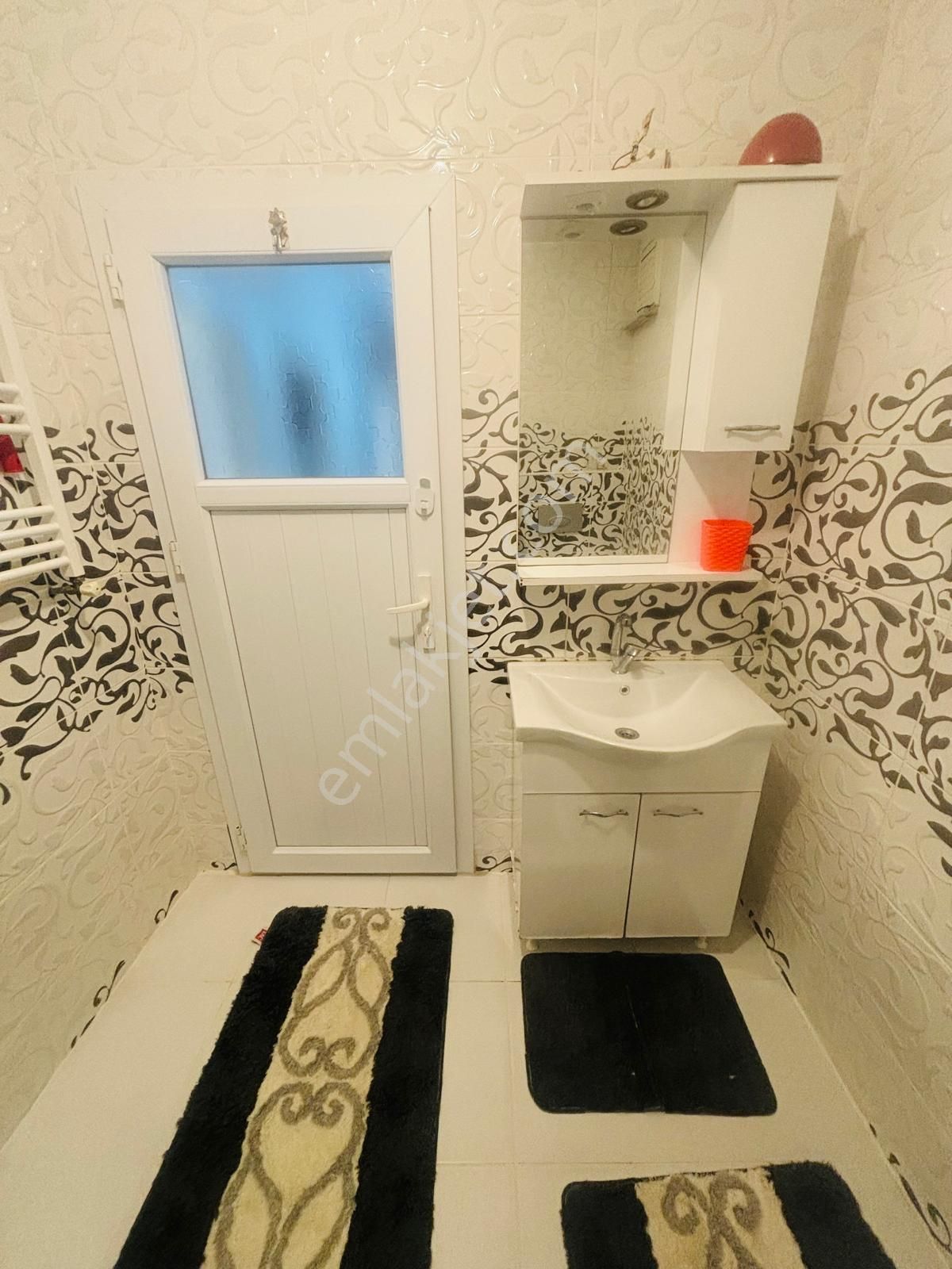 Esenyurt İnönü Mah Kiralık Daire 2+1 Eşyalı Tabela Da - Görsel 8