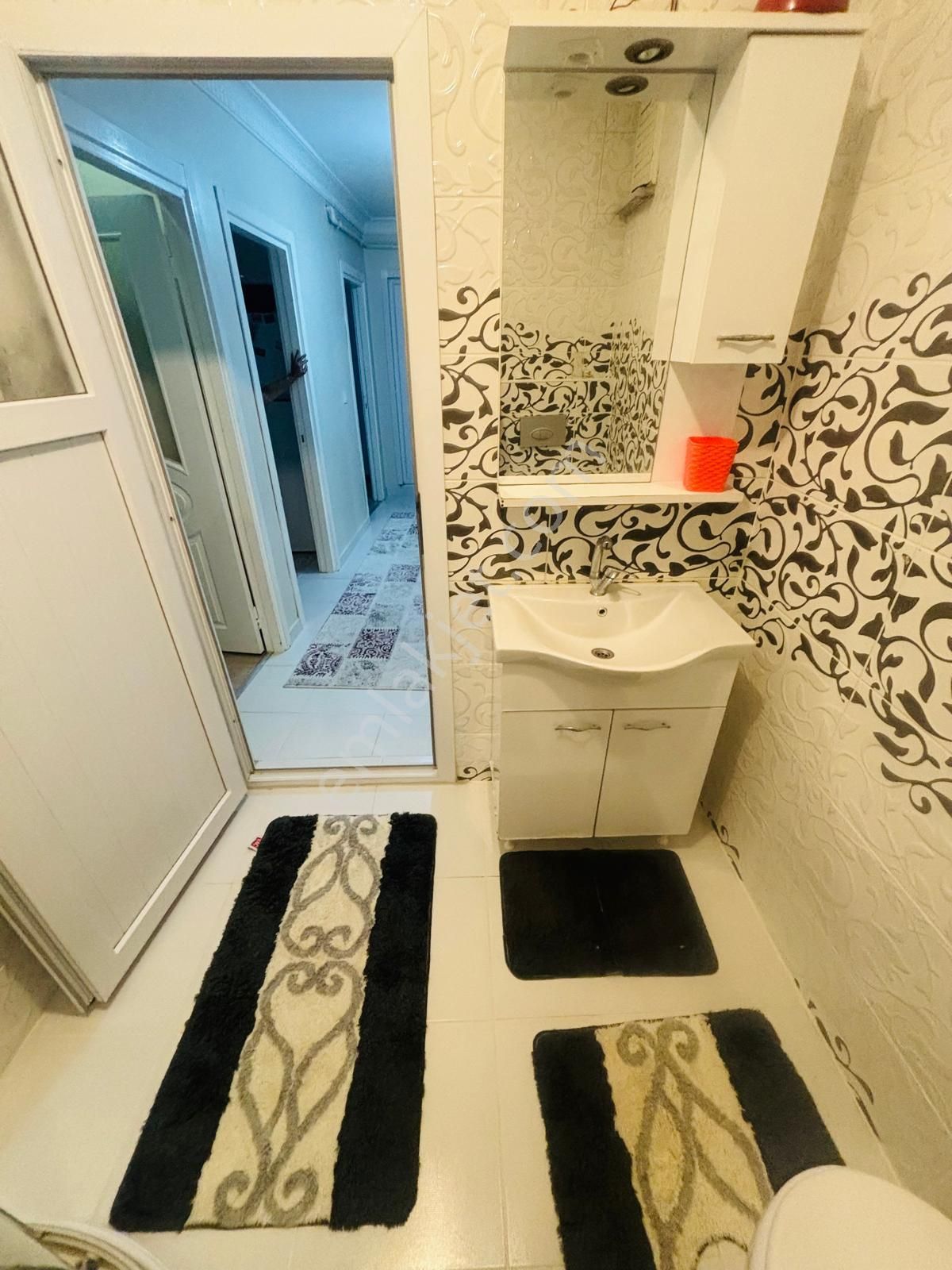 Esenyurt İnönü Mah Kiralık Daire 2+1 Eşyalı Tabela Da - Görsel 20